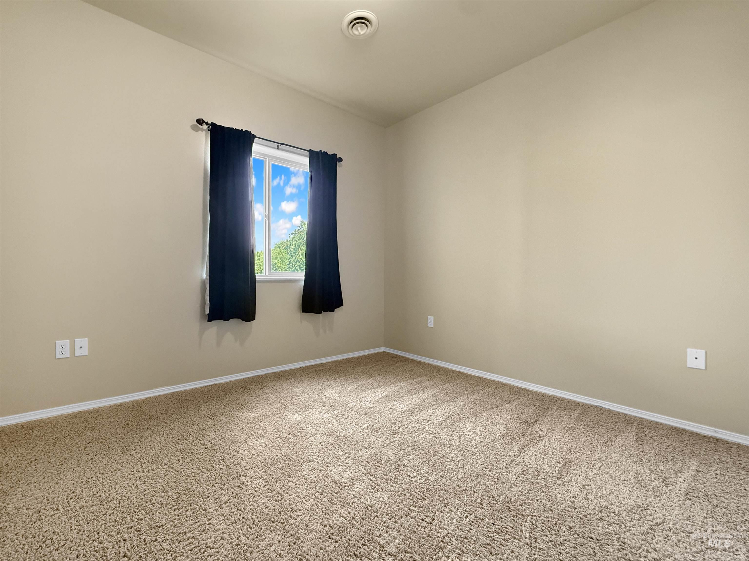 2712 Itani Drive, Moscow, Idaho 83843, 4 Bedrooms, 3 Bathrooms, Residential For Sale, Price $695,000, 98996358