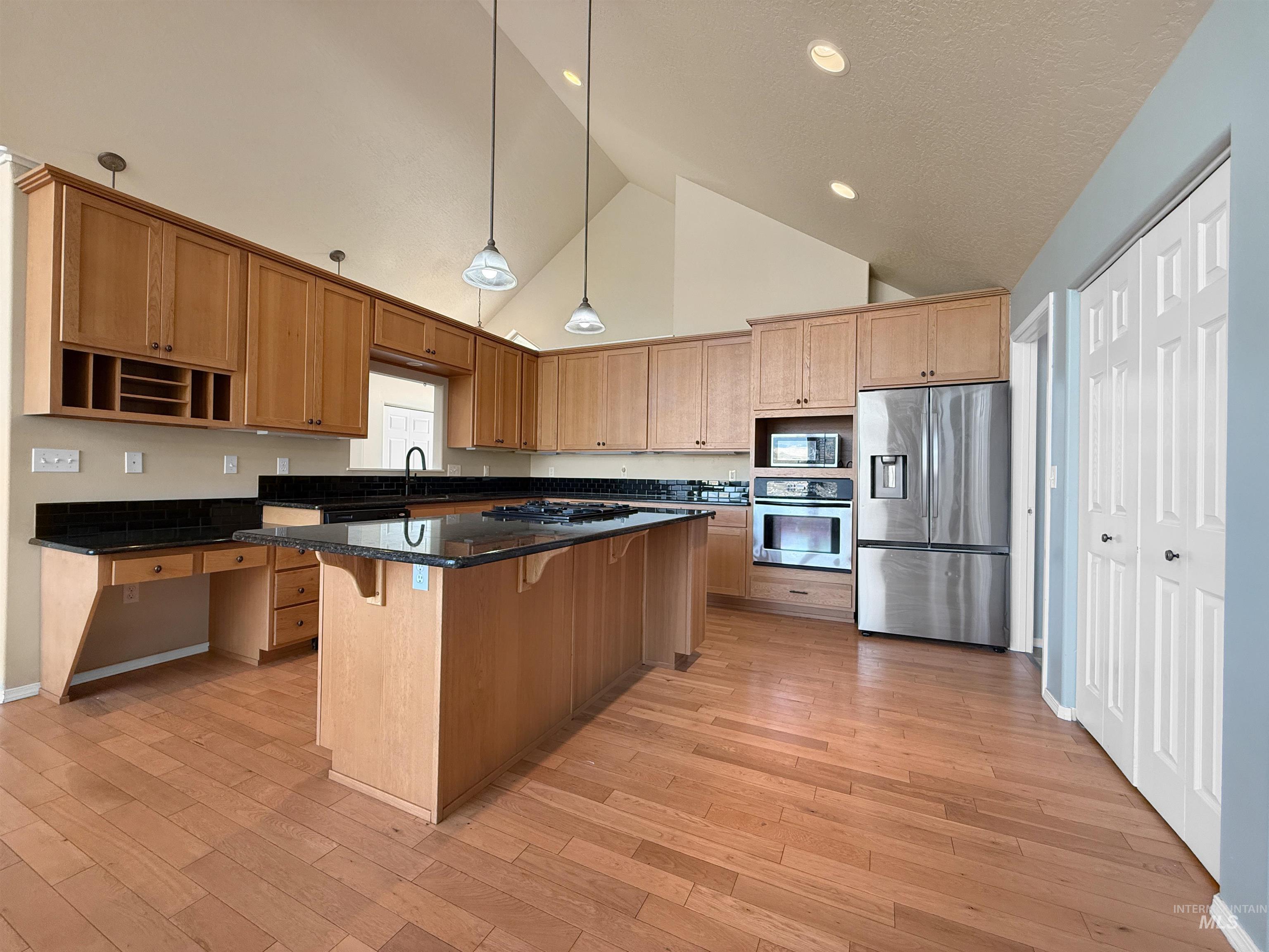 2712 Itani Drive, Moscow, Idaho 83843, 4 Bedrooms, 3 Bathrooms, Residential For Sale, Price $695,000, 98996358