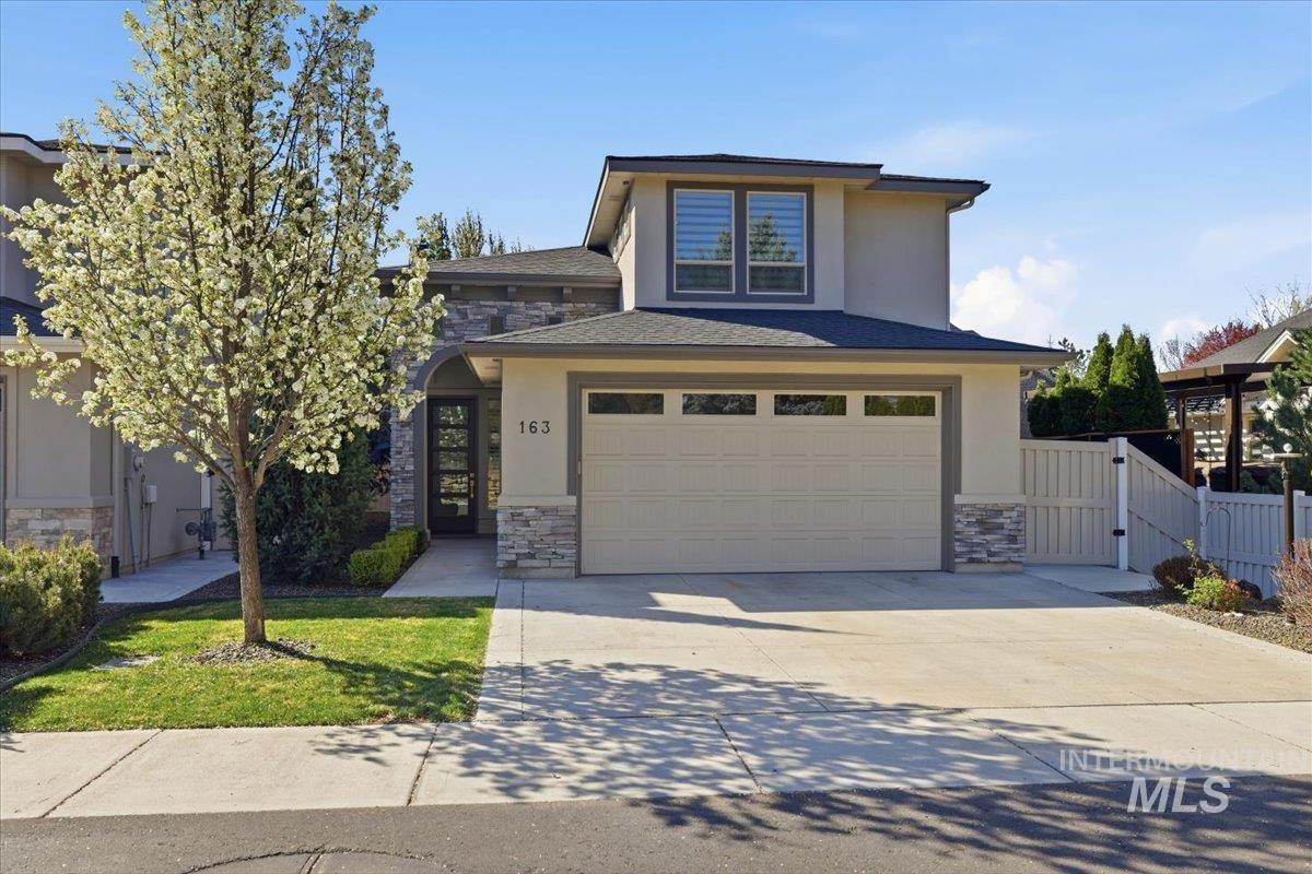 163 W Floating Feather Rd, Eagle, Idaho 83616, 3 Bedrooms, 2.5 Bathrooms, Residential For Sale, Price $619,900, 98996360