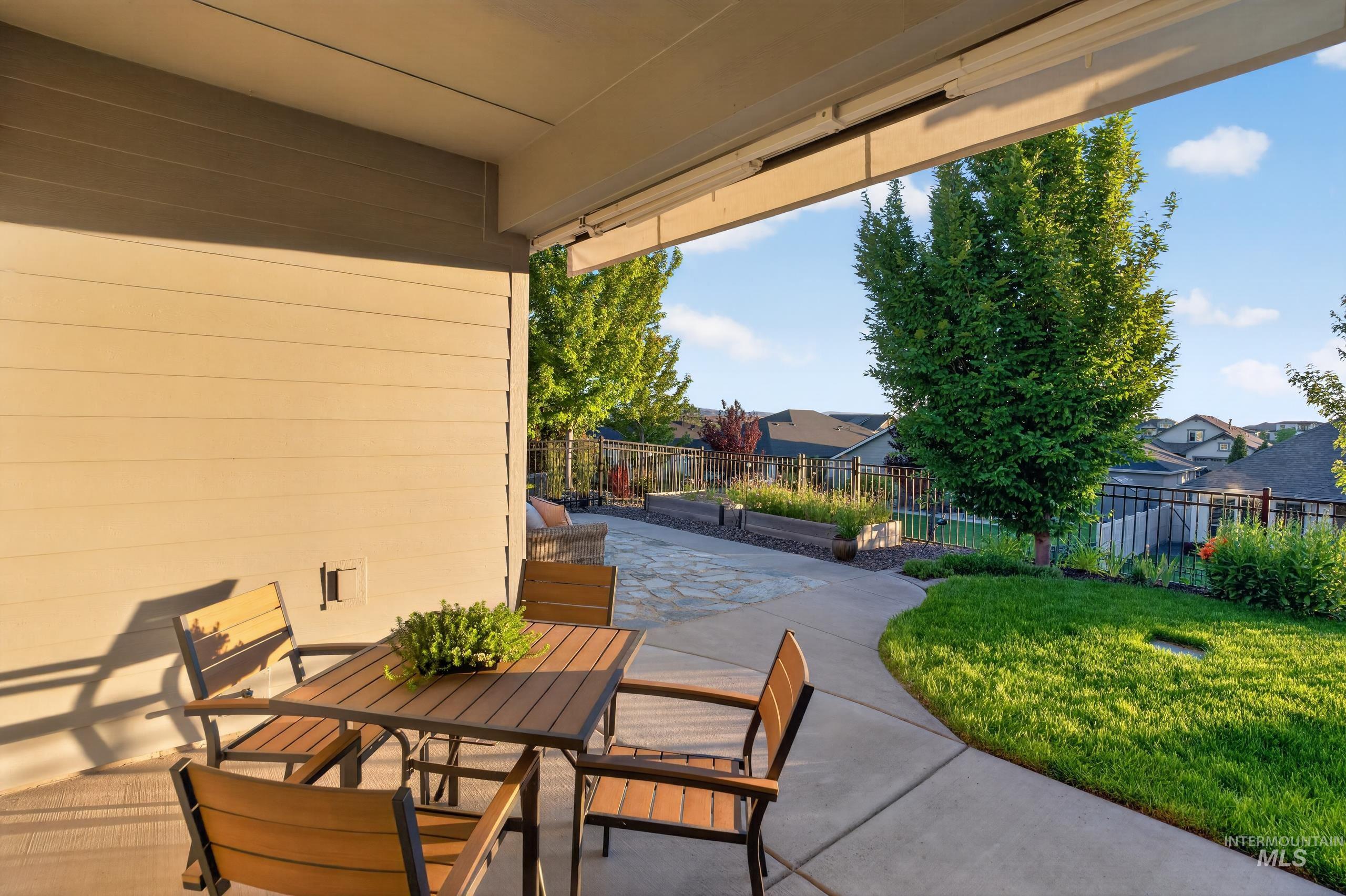 12101 S Culmen, Nampa, Idaho 83686, 4 Bedrooms, 2 Bathrooms, Residential For Sale, Price $559,900,MLS 98996362