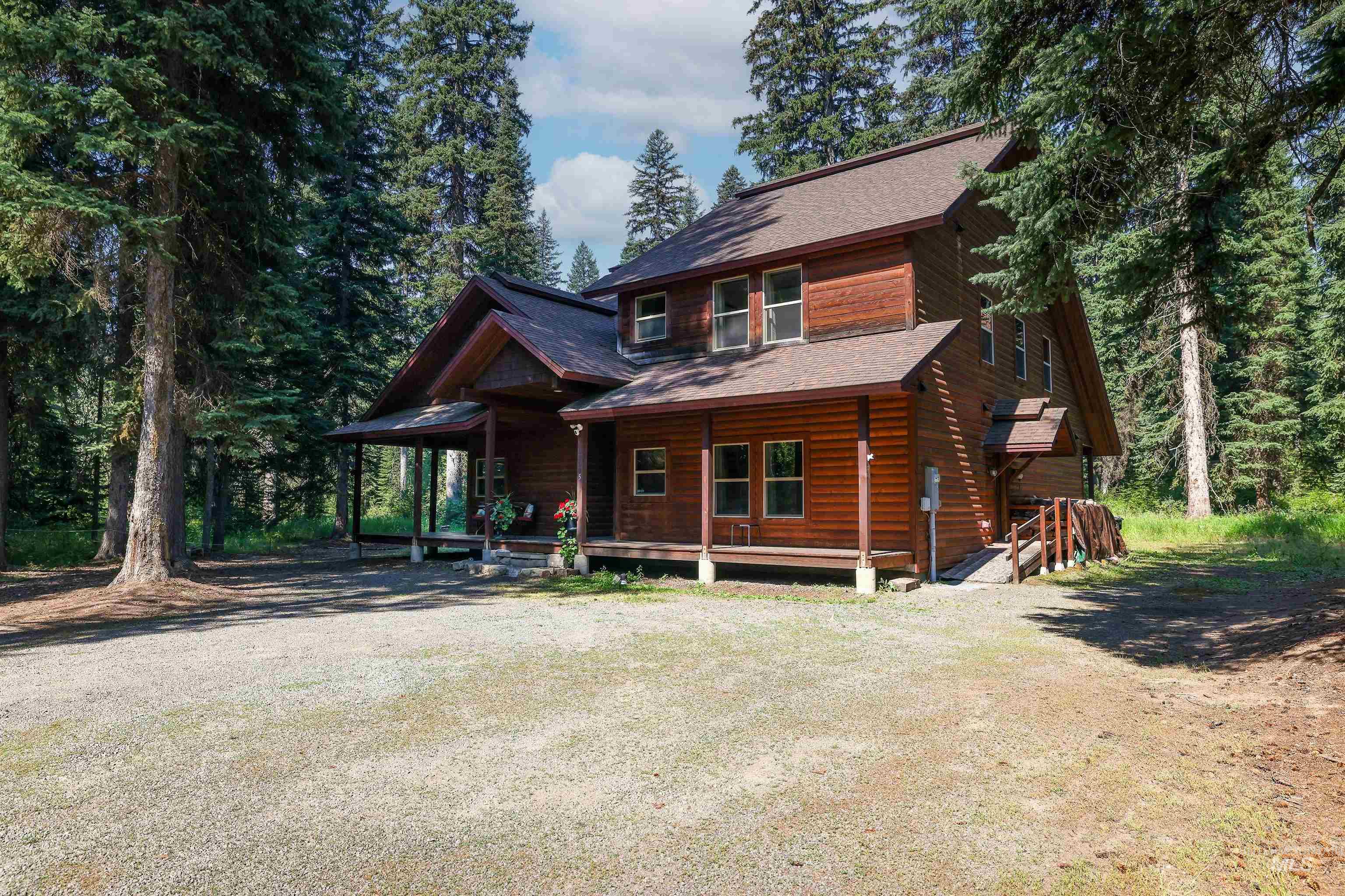 2005 Warren Wagon Rd, McCall, Idaho 83638, 3 Bedrooms, 3.5 Bathrooms, Residential For Sale, Price $1,299,000, 98996363