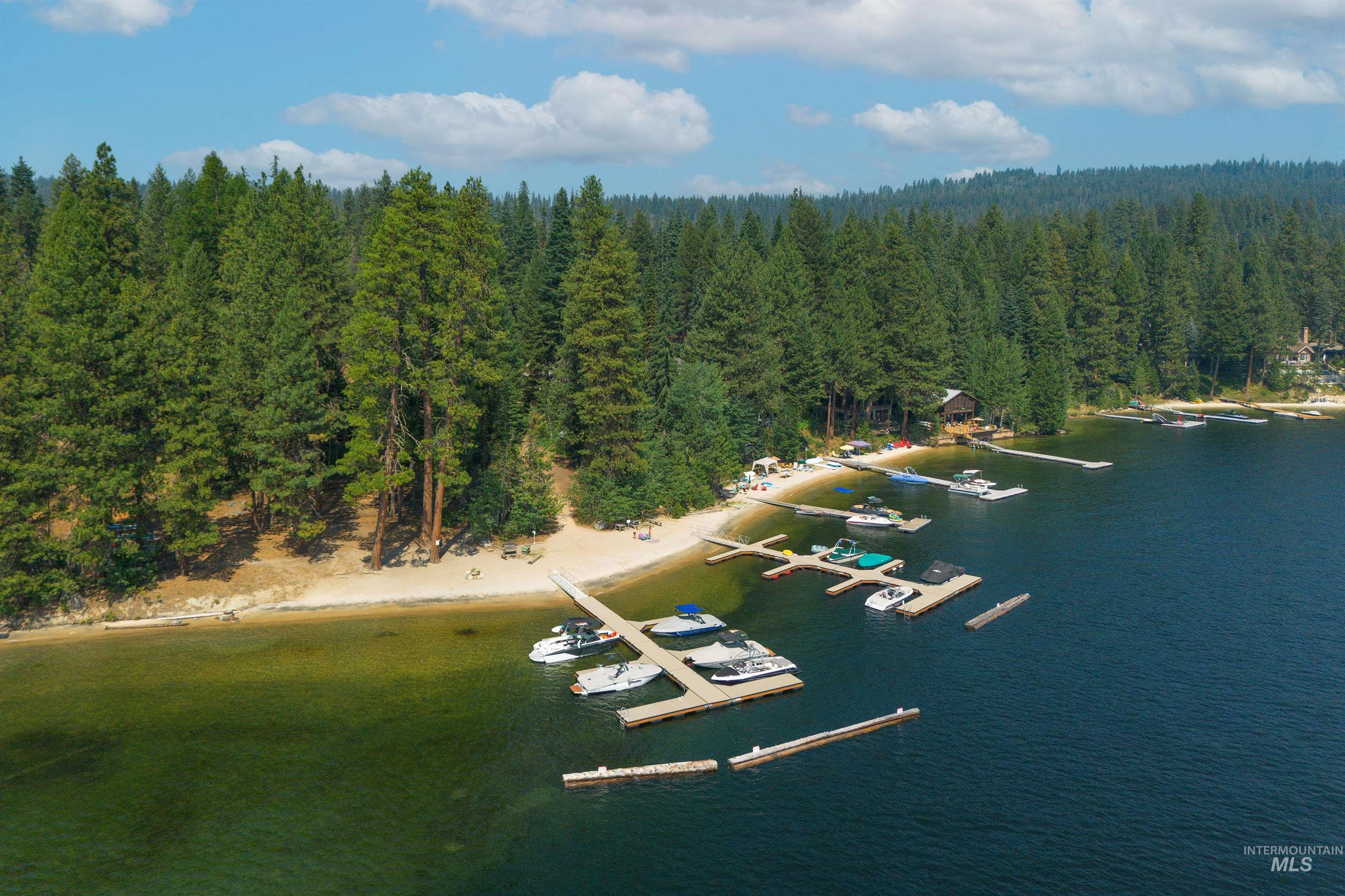 2005 Warren Wagon Rd, McCall, Idaho 83638, 3 Bedrooms, 3.5 Bathrooms, Residential For Sale, Price $1,299,000, 98996363