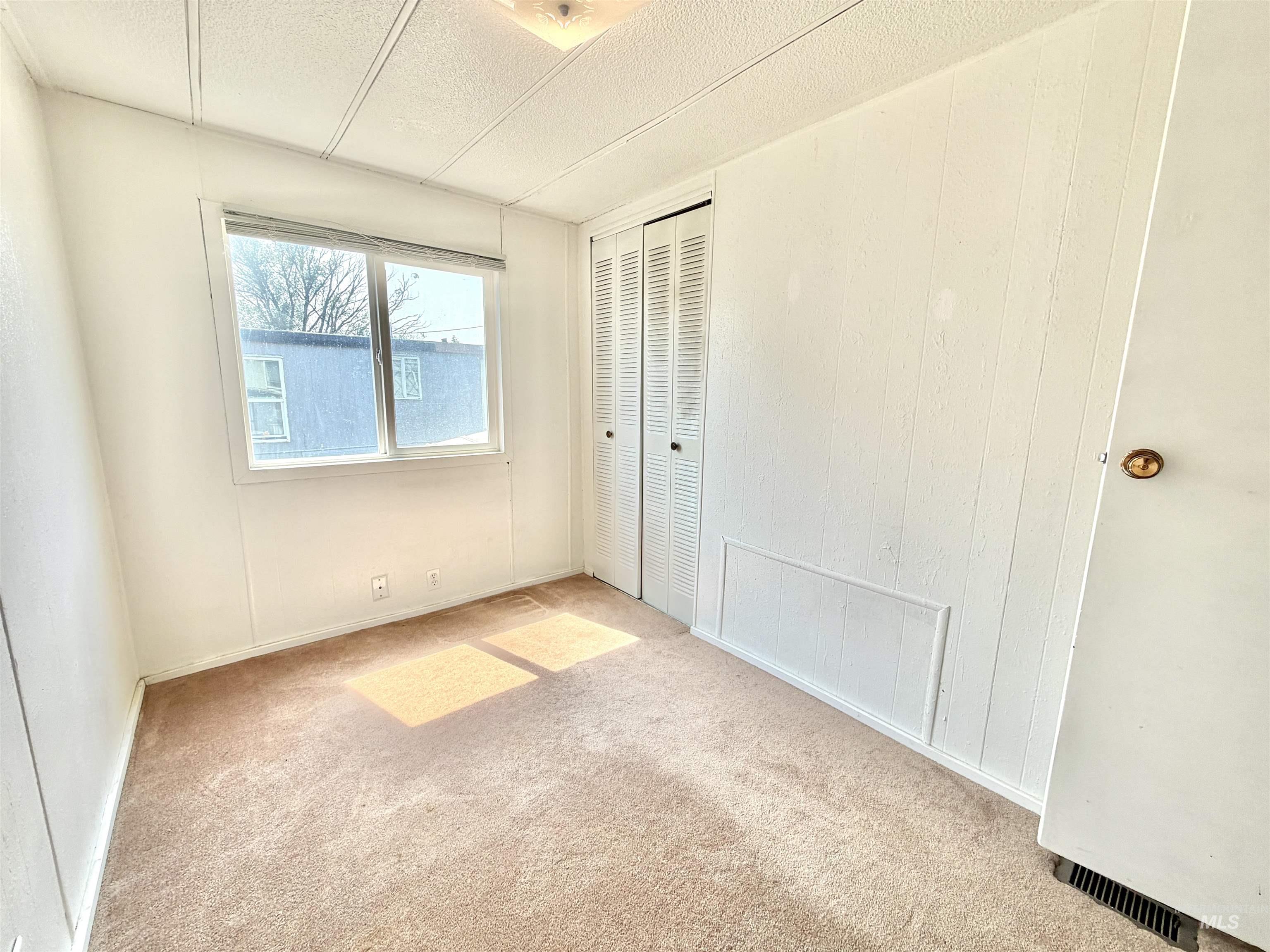 603 W Palouse River Dr., Moscow, Idaho 83843, 3 Bedrooms, 1 Bathroom, Residential For Sale, Price $43,000, 98996364