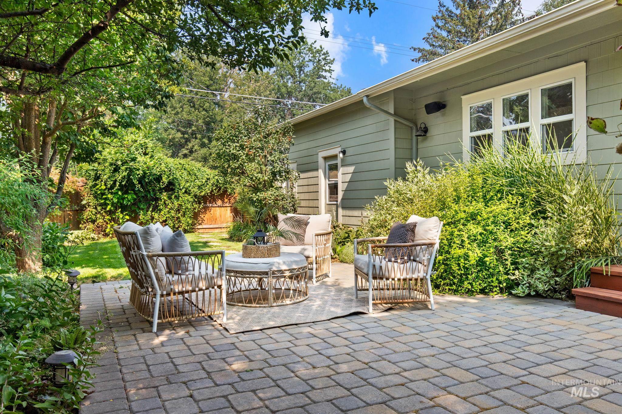 1615 N 25th Street, Boise, Idaho 83702, 2 Bedrooms, 2 Bathrooms, Residential For Sale, Price $899,900, 98996365