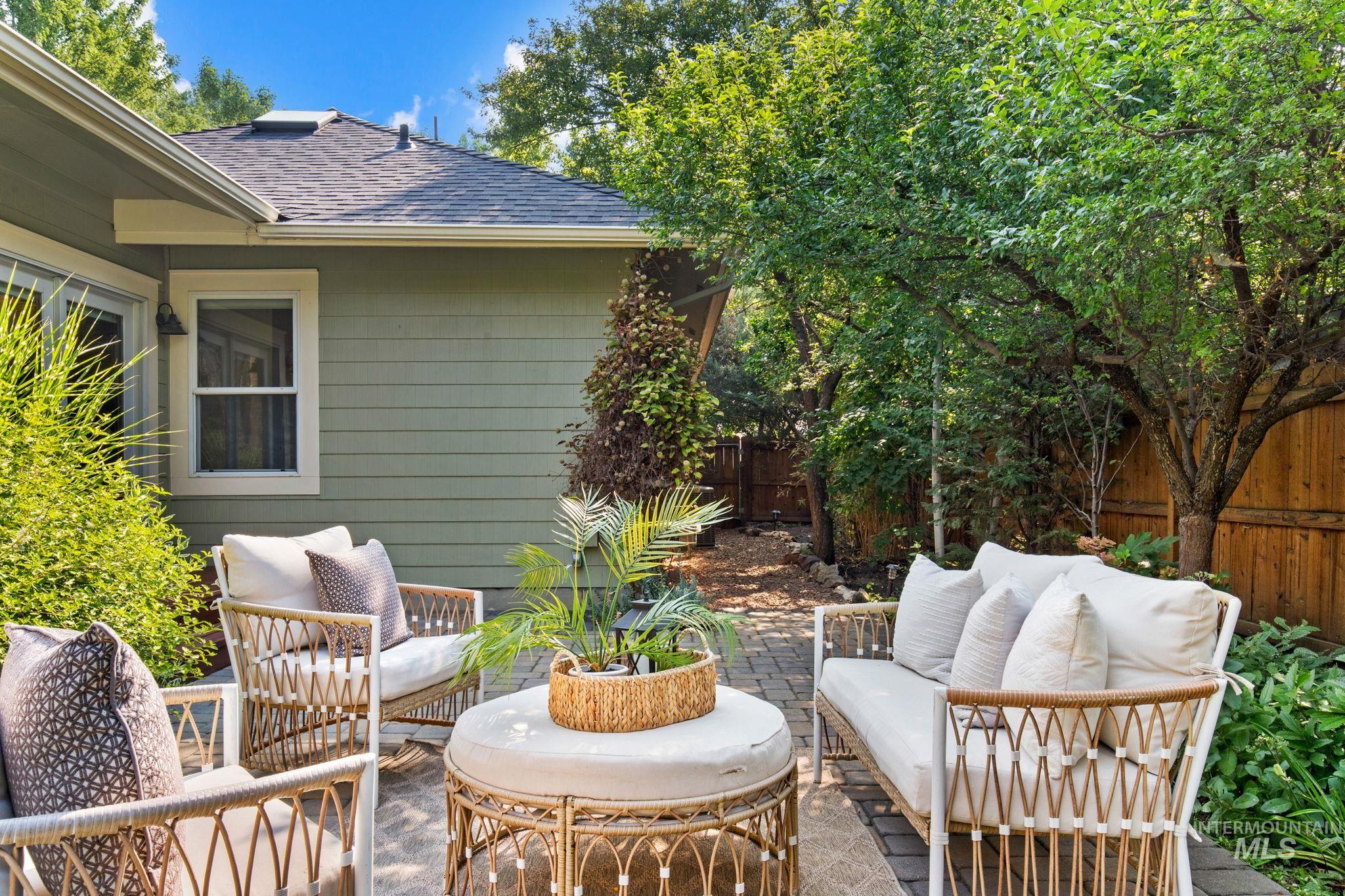 1615 N 25th Street, Boise, Idaho 83702, 2 Bedrooms, 2 Bathrooms, Residential For Sale, Price $899,900, 98996365