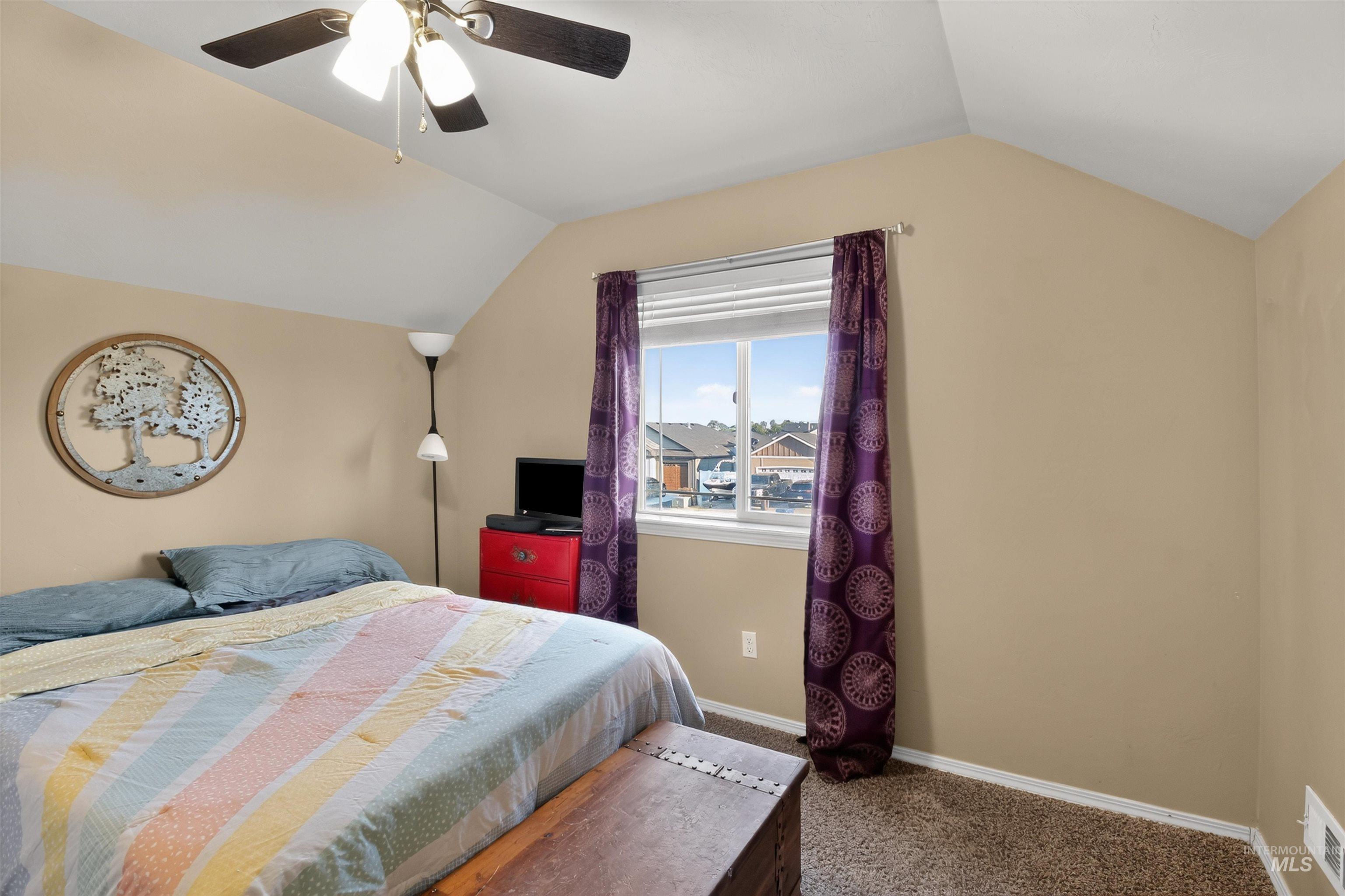 531 Clinton Dr., Twin Falls, Idaho 83301, 4 Bedrooms, 3 Bathrooms, Residential For Sale, Price $445,000, 98996369