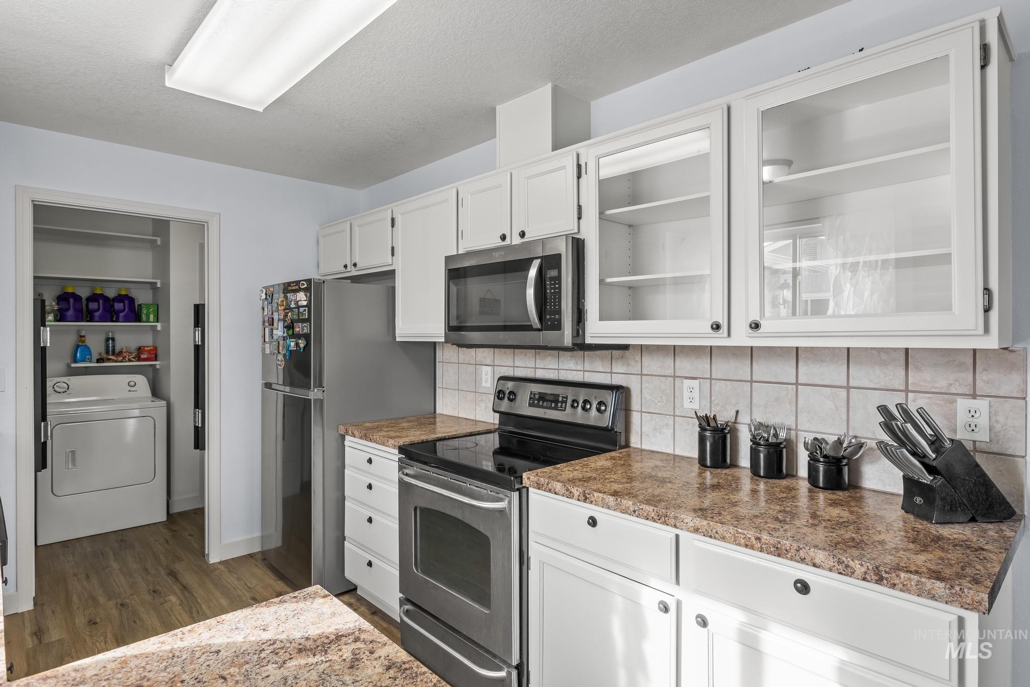 1100 Burnett Dr, Nampa, Idaho 83651, 2 Bedrooms, 2 Bathrooms, Residential For Sale, Price $280,000, 98996371