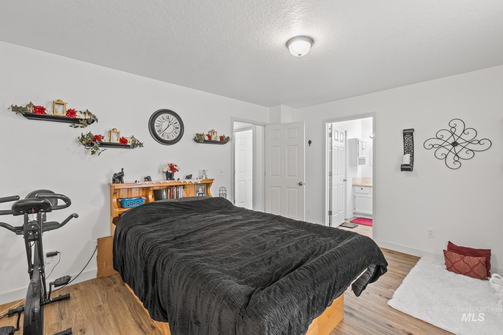 1100 Burnett Dr, Nampa, Idaho 83651, 2 Bedrooms, 2 Bathrooms, Residential For Sale, Price $280,000, 98996371