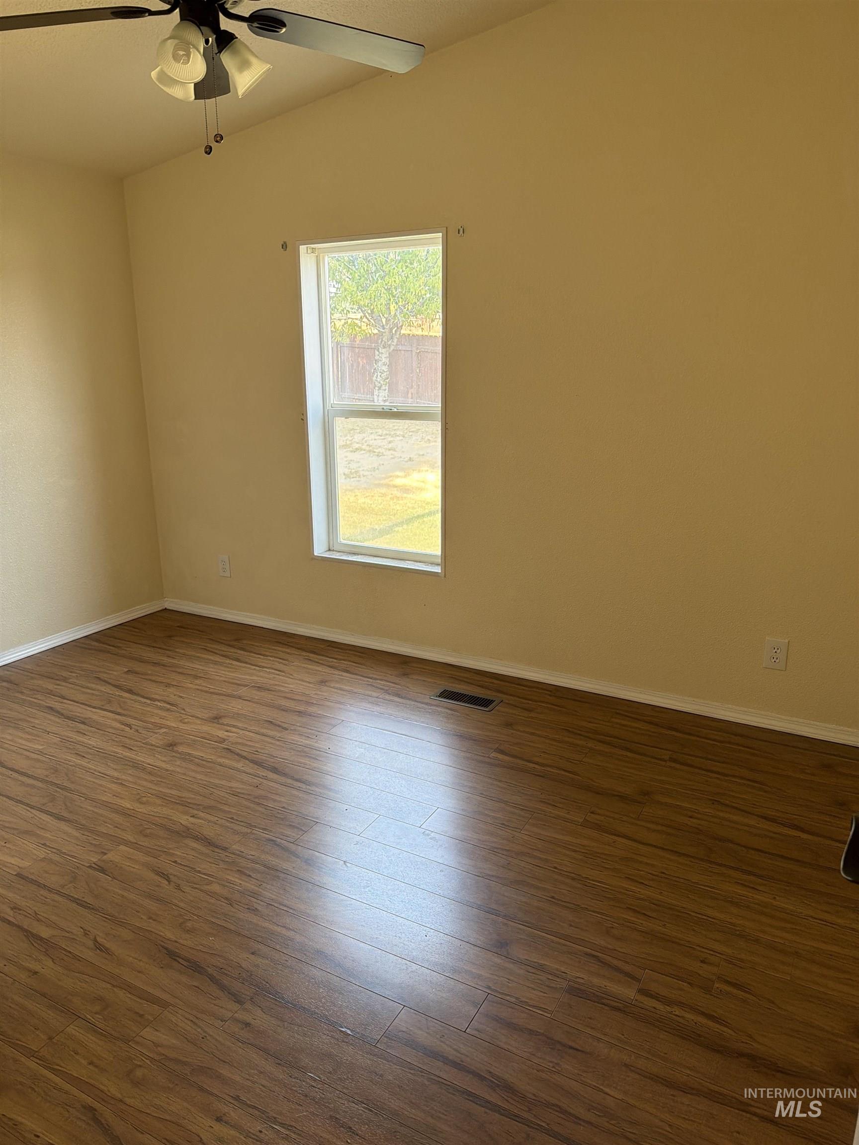4228 Happy Valley Rd, Nampa, Idaho 83686, 3 Bedrooms, 2 Bathrooms, Residential For Sale, Price $390,000,MLS 98996375