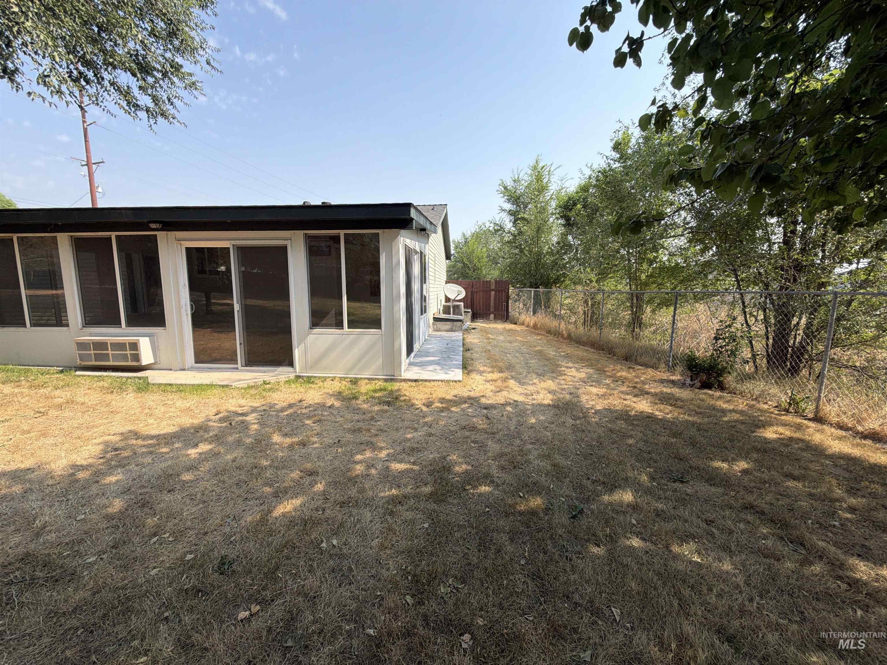 4228 Happy Valley Rd, Nampa, Idaho 83686, 3 Bedrooms, 2 Bathrooms, Residential For Sale, Price $390,000,MLS 98996375