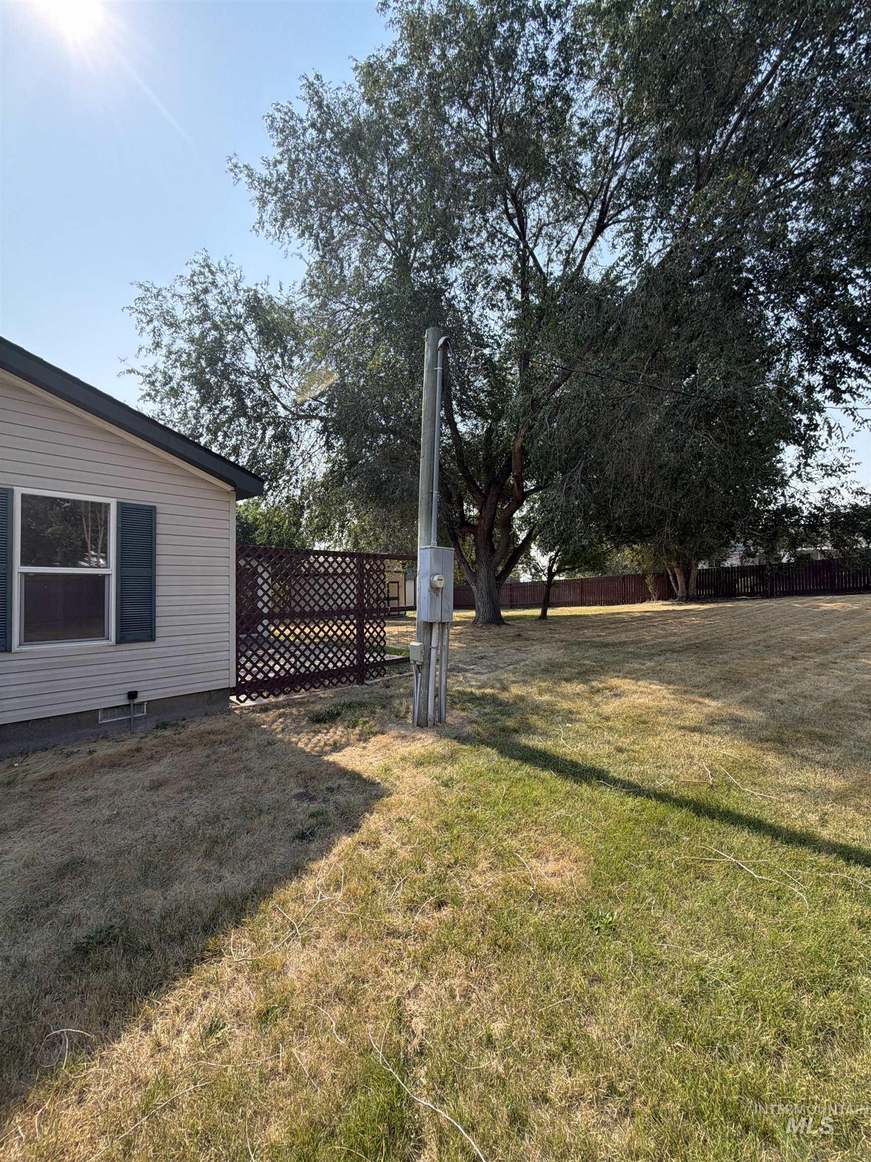 4228 Happy Valley Rd, Nampa, Idaho 83686, 3 Bedrooms, 2 Bathrooms, Residential For Sale, Price $390,000,MLS 98996375