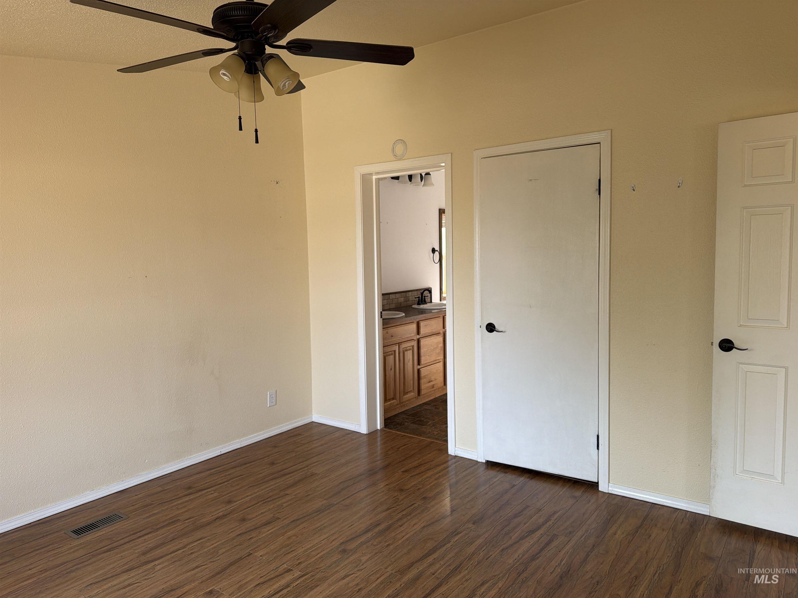 4228 Happy Valley Rd, Nampa, Idaho 83686, 3 Bedrooms, 2 Bathrooms, Residential For Sale, Price $390,000,MLS 98996375