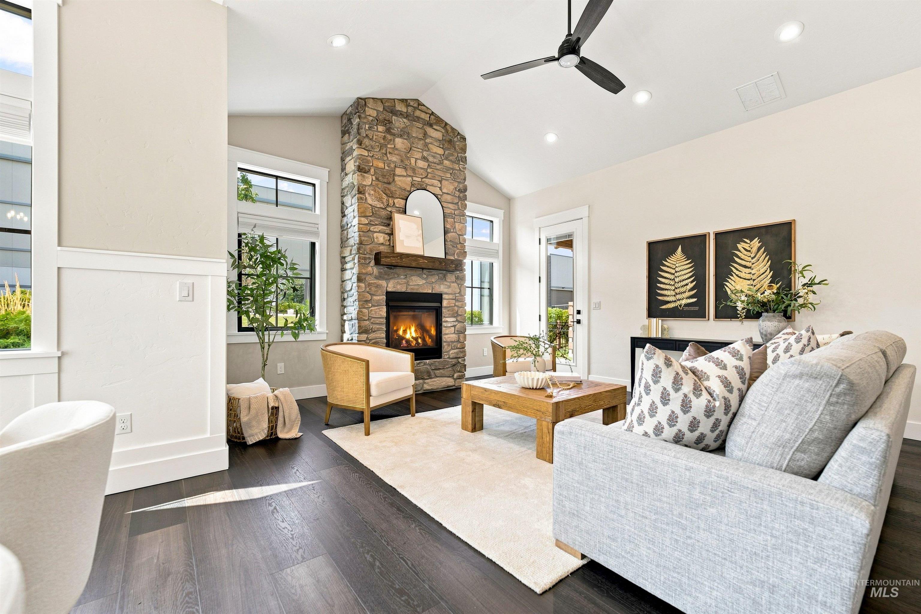 4275 W Bay Oak Lane, Meridian, Idaho 83646, 3 Bedrooms, 2.5 Bathrooms, Residential For Sale, Price $644,900,MLS 98996376
