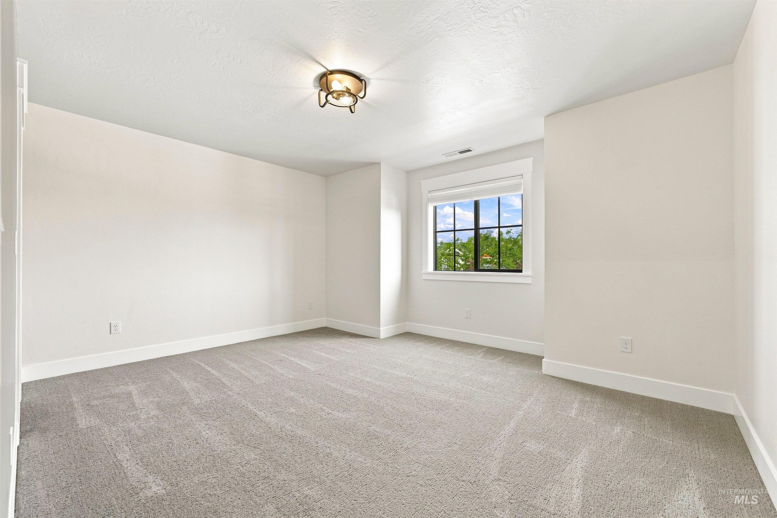 4275 W Bay Oak Lane, Meridian, Idaho 83646, 3 Bedrooms, 2.5 Bathrooms, Residential For Sale, Price $644,900,MLS 98996376