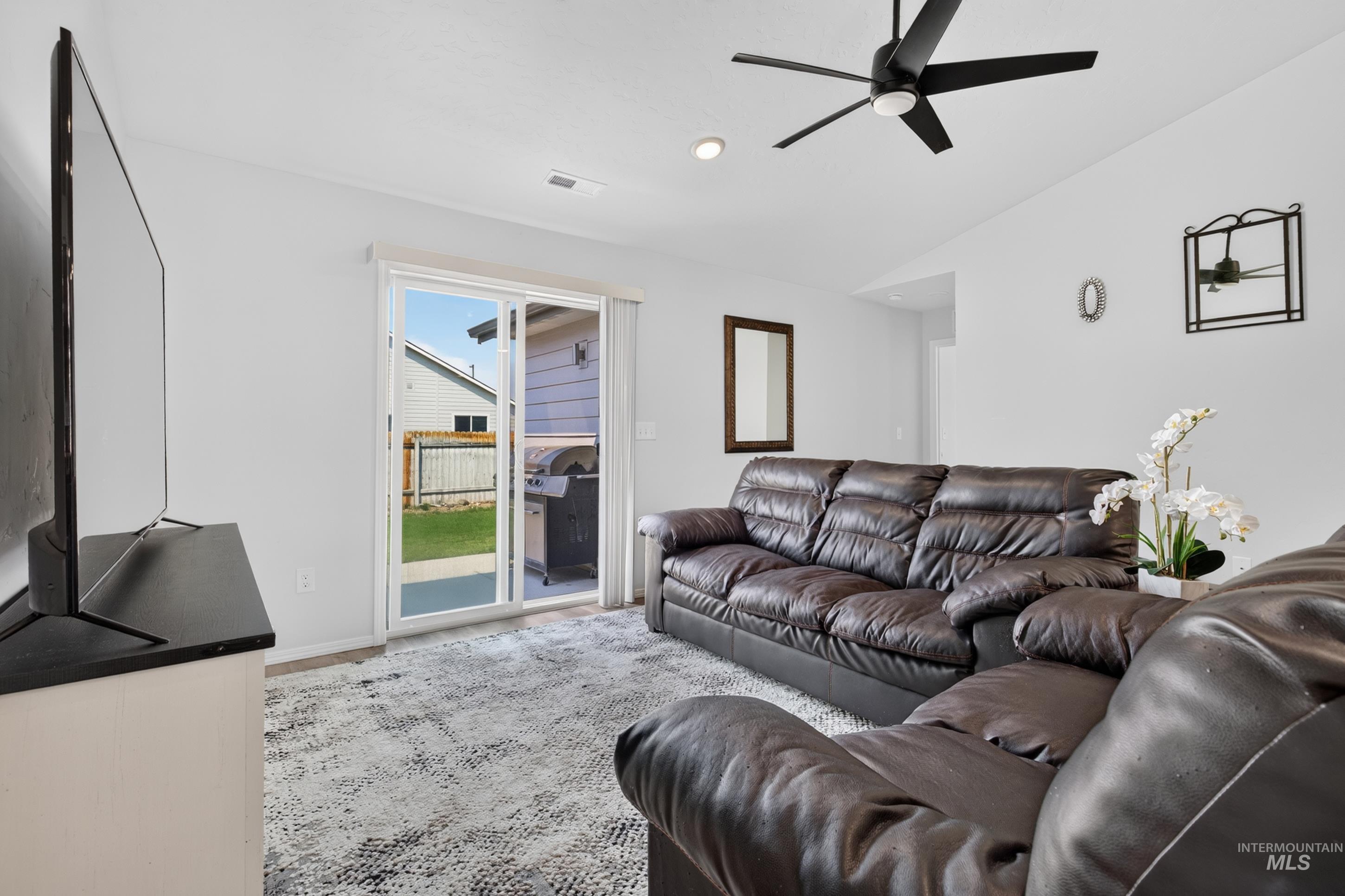 1915 SW Cooper Ave, Mountain Home, Idaho 83647, 3 Bedrooms, 2 Bathrooms, Residential For Sale, Price $360,000, 98996378