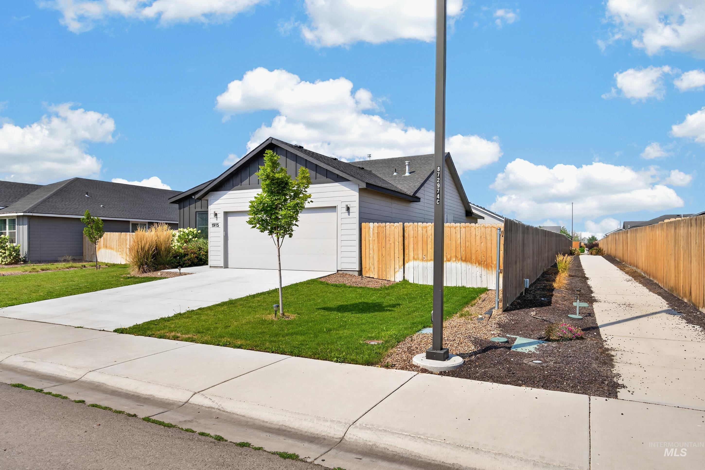 1915 SW Cooper Ave, Mountain Home, Idaho 83647, 3 Bedrooms, 2 Bathrooms, Residential For Sale, Price $360,000, 98996378