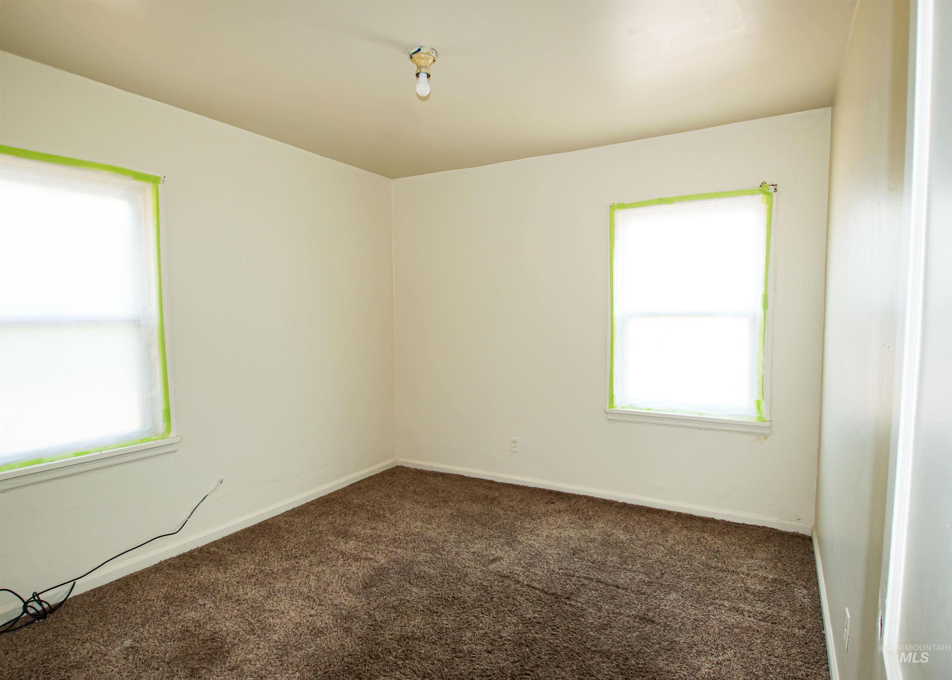 935 N Sixth, Payette, Idaho 83661, 2 Bedrooms, 1 Bathroom, Residential For Sale, Price $199,000, 98996381