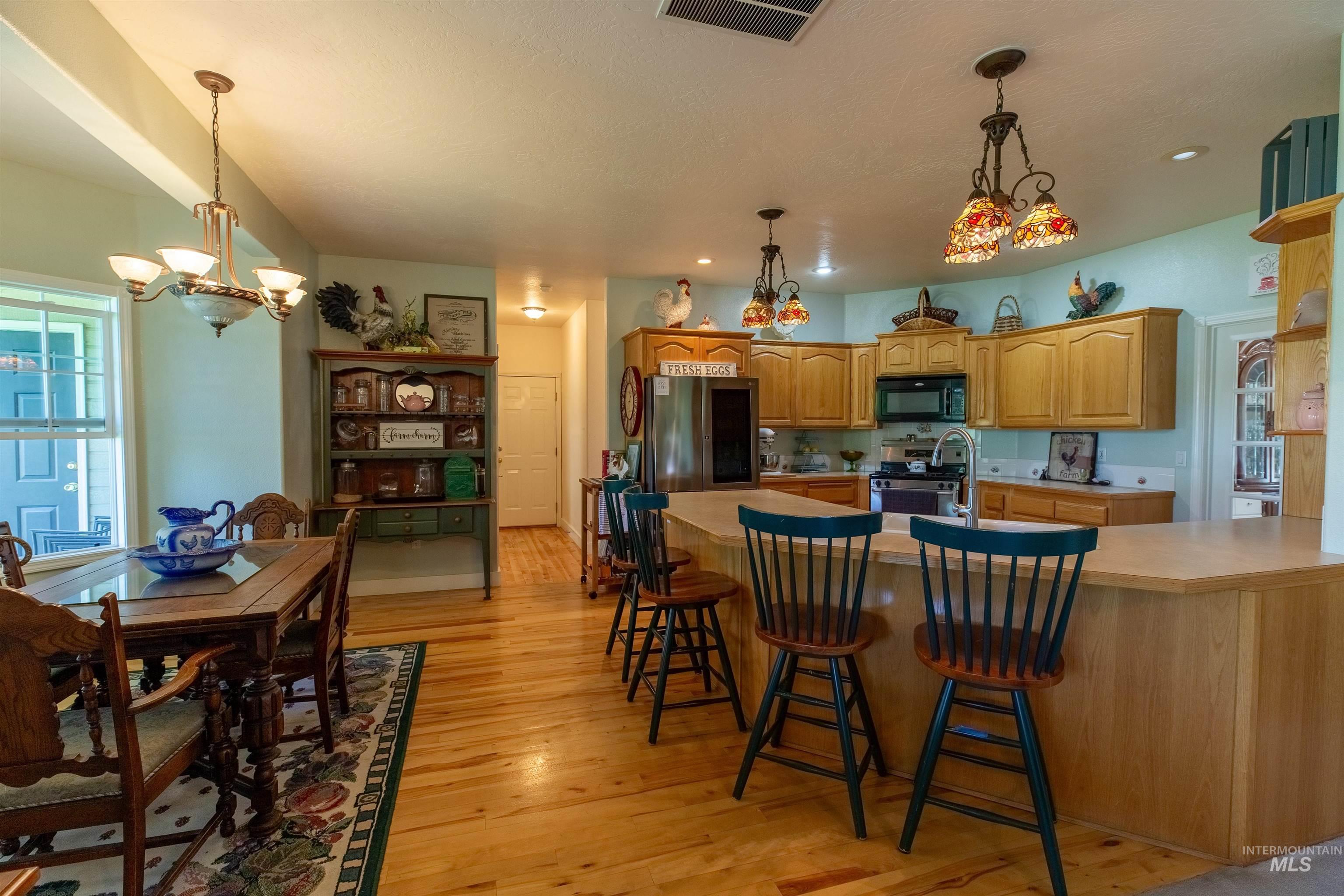 12128 W Kittredge Drive, Kuna, Idaho 83634, 4 Bedrooms, 3 Bathrooms, Residential For Sale, Price $889,900,MLS 98996385