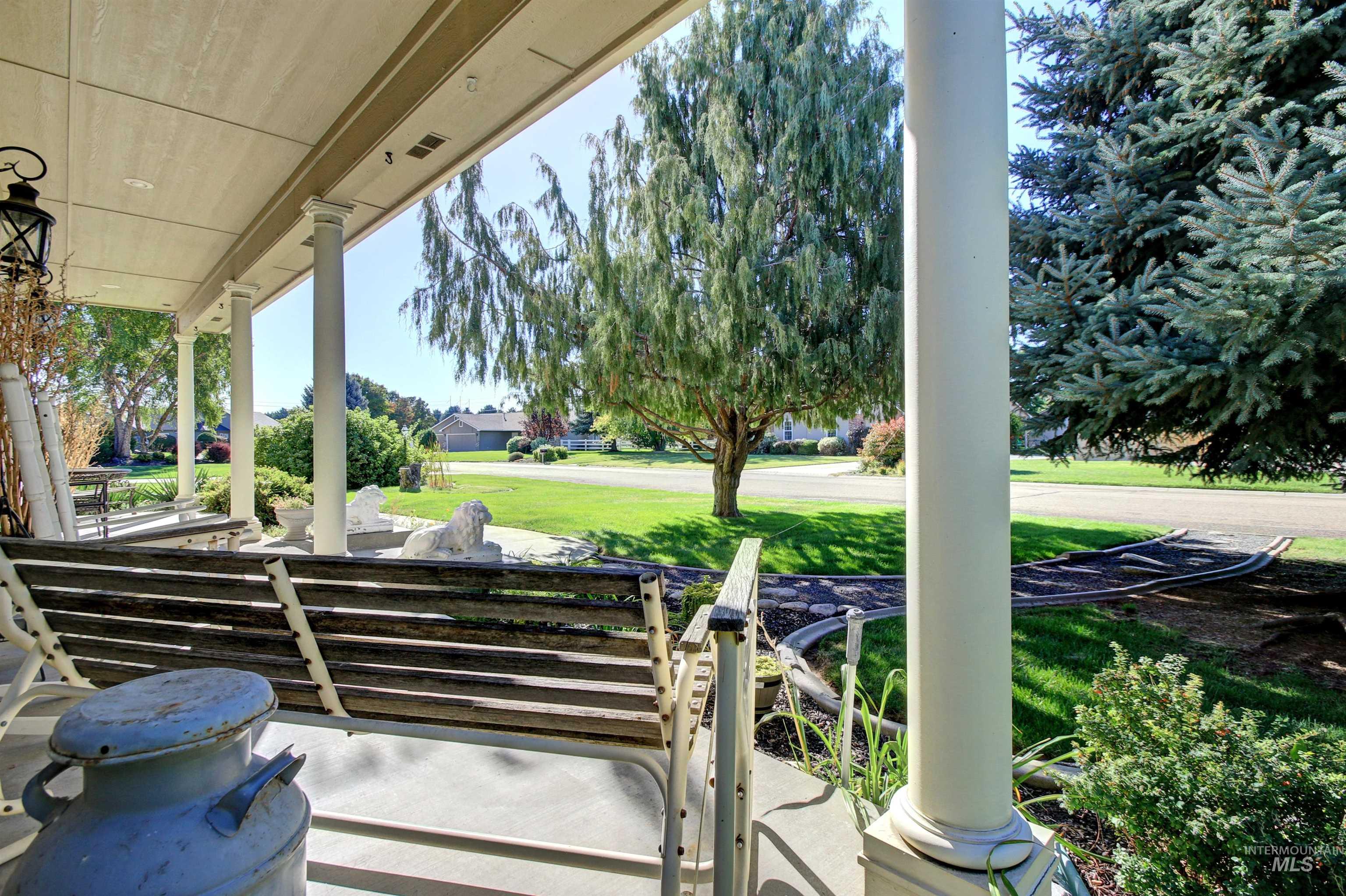 12128 W Kittredge Drive, Kuna, Idaho 83634, 4 Bedrooms, 3 Bathrooms, Residential For Sale, Price $889,900,MLS 98996385