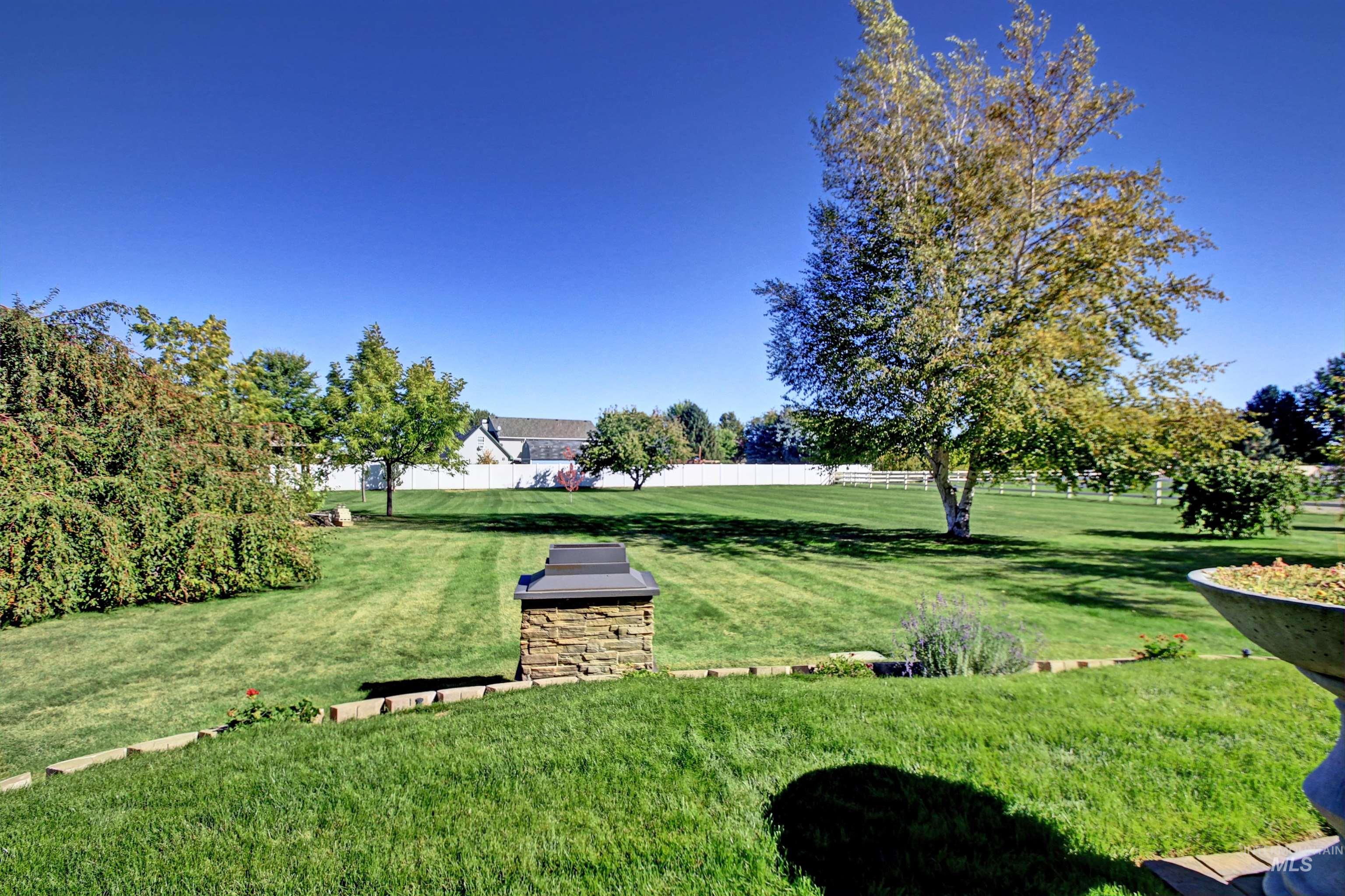 12128 W Kittredge Drive, Kuna, Idaho 83634, 4 Bedrooms, 3 Bathrooms, Residential For Sale, Price $889,900,MLS 98996385