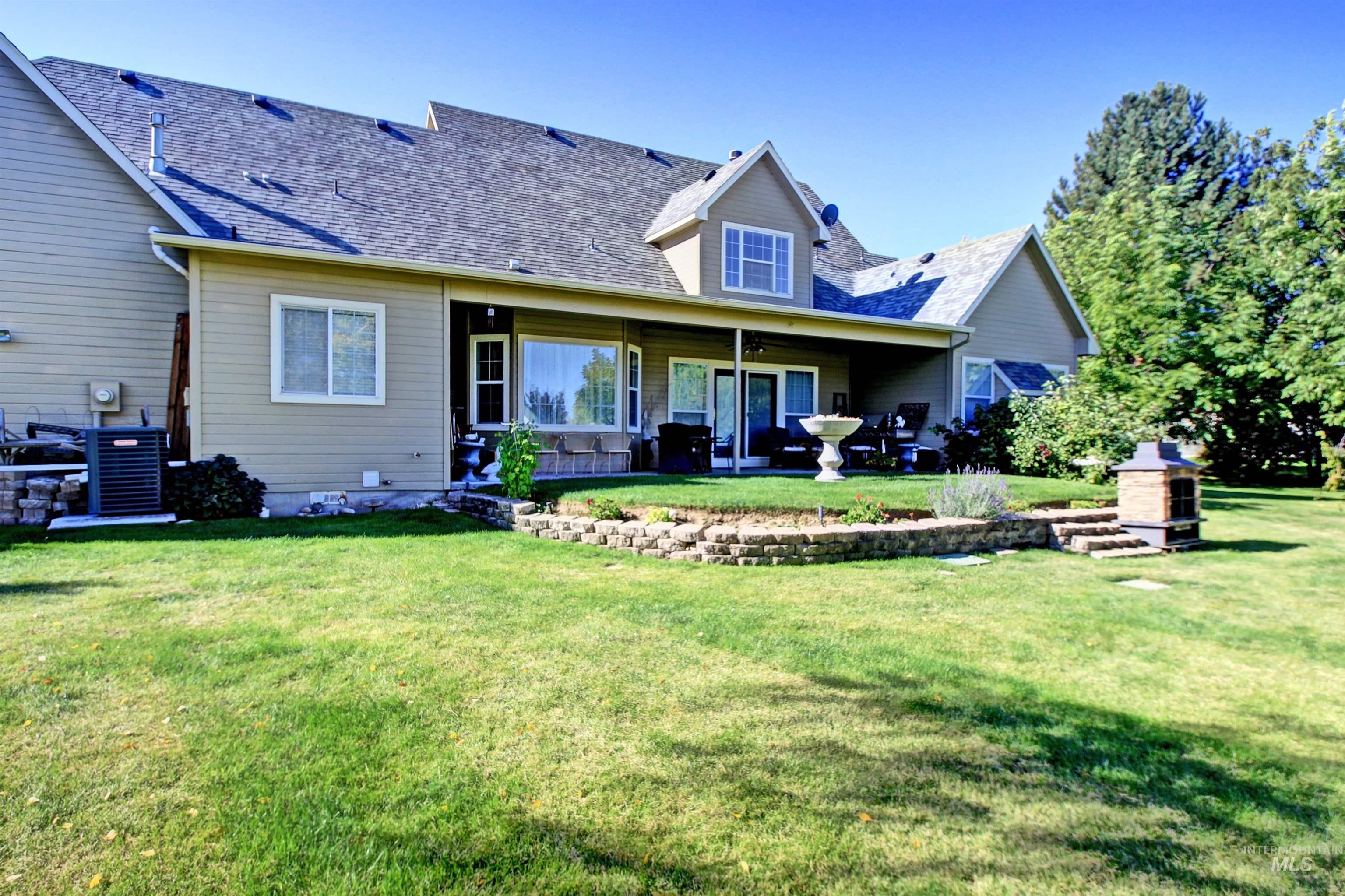 12128 W Kittredge Drive, Kuna, Idaho 83634, 4 Bedrooms, 3 Bathrooms, Residential For Sale, Price $889,900,MLS 98996385