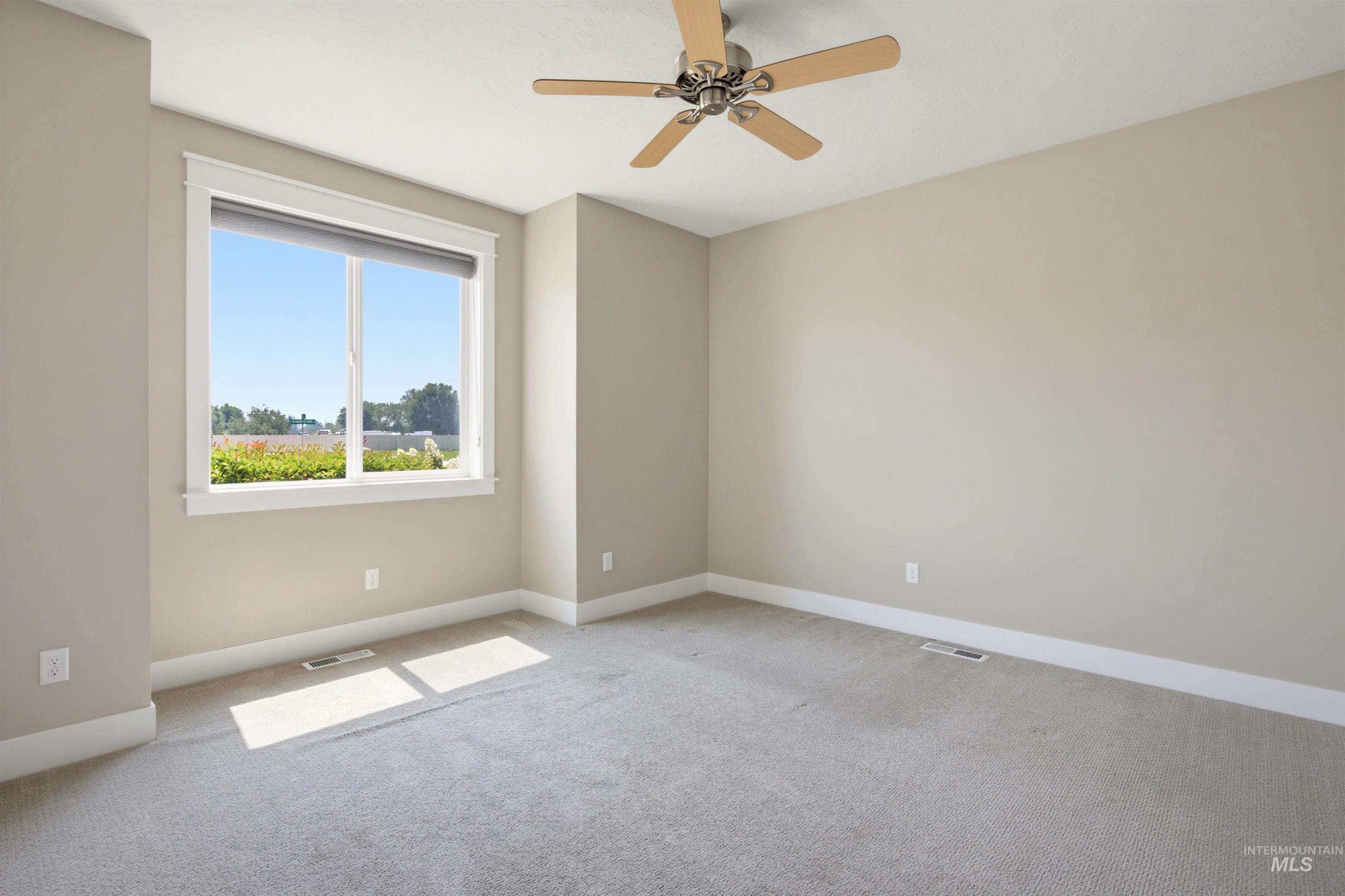 9412 W Ringle Creek Street, Star, Idaho 83669, 3 Bedrooms, 2.5 Bathrooms, Residential For Sale, Price $664,900,MLS 98996386