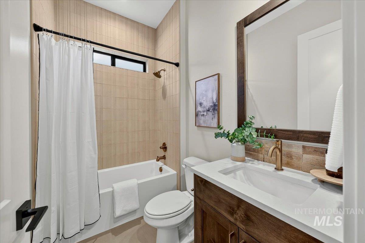 2368 N Annadale Pl, Eagle, Idaho 83616, 4 Bedrooms, 2.5 Bathrooms, Residential For Sale, Price $1,174,900,MLS 98996387