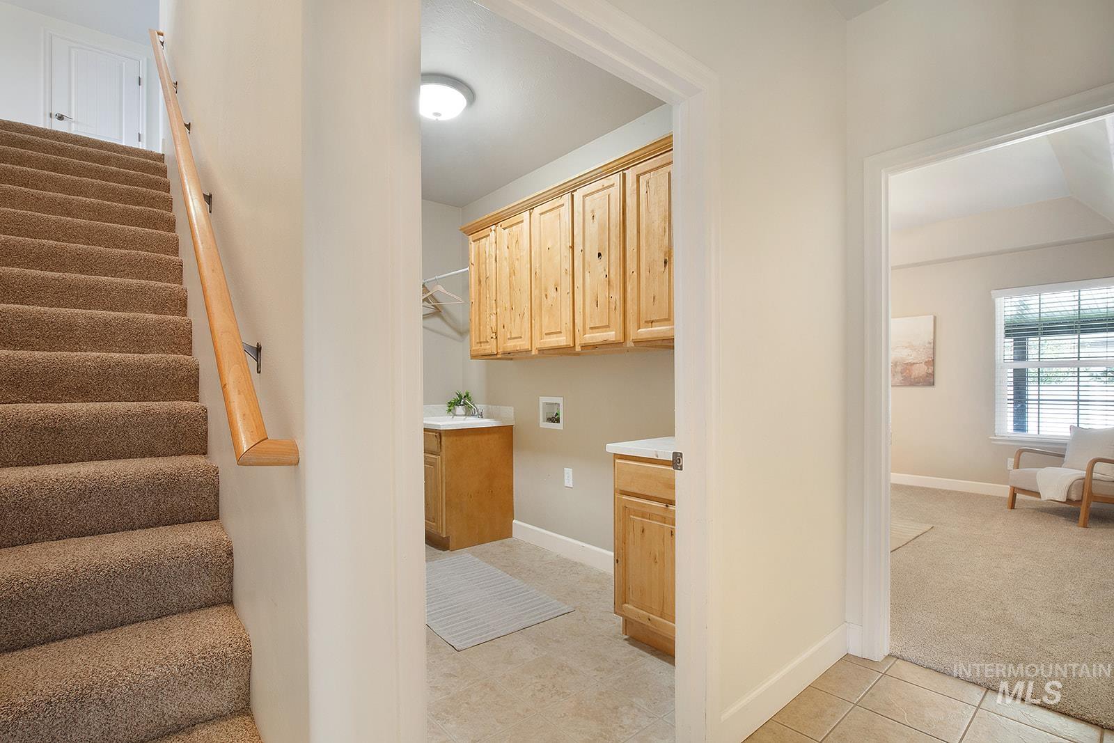 2569 Joshua Way, Twin Falls, Idaho 83301, 4 Bedrooms, 3 Bathrooms, Residential For Sale, Price $550,000,MLS 98996396