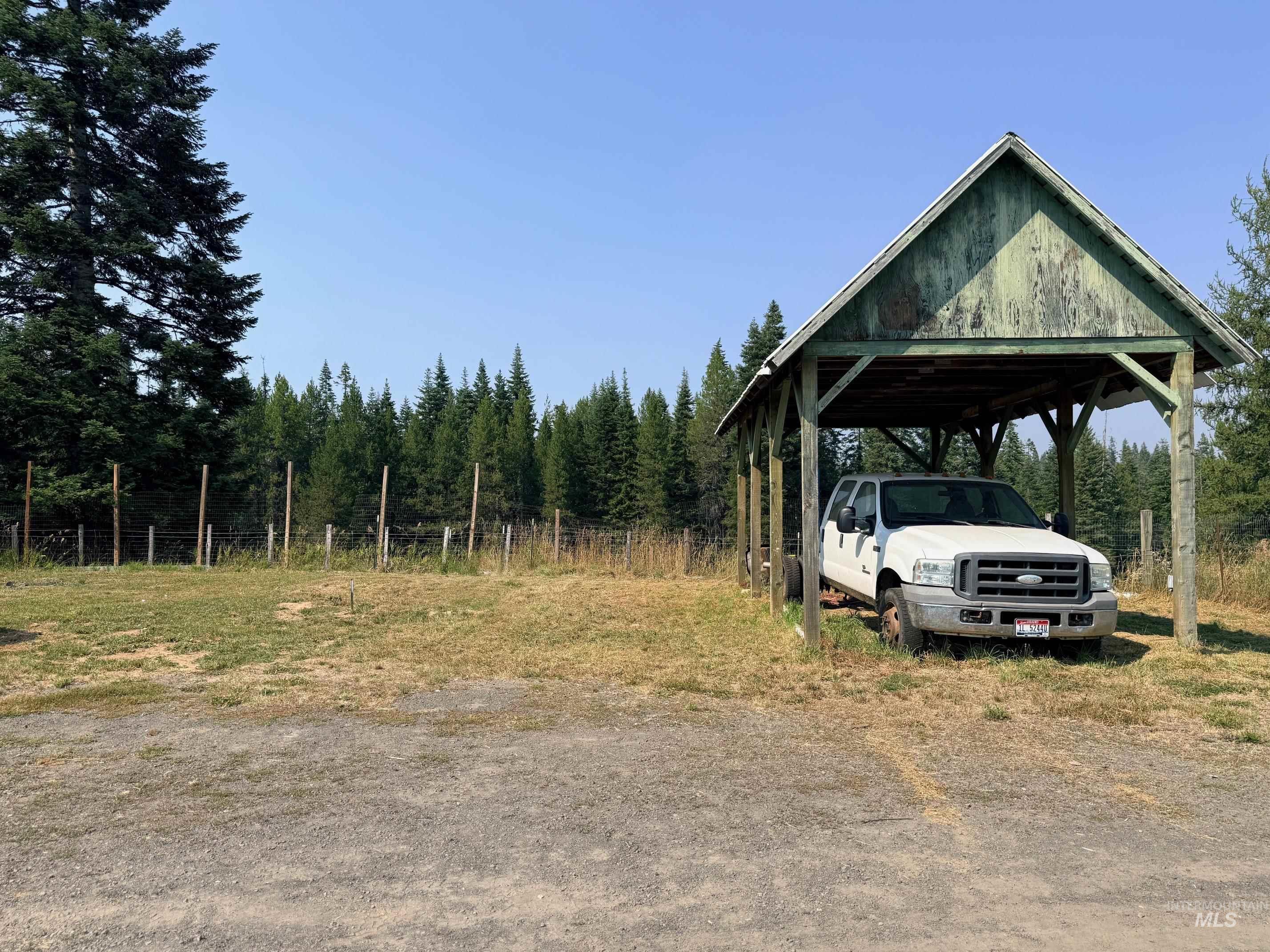 126 Aitken Rd, Weippe, Idaho 83553, 4 Bedrooms, 1 Bathroom, Residential For Sale, Price $310,000, 98996398