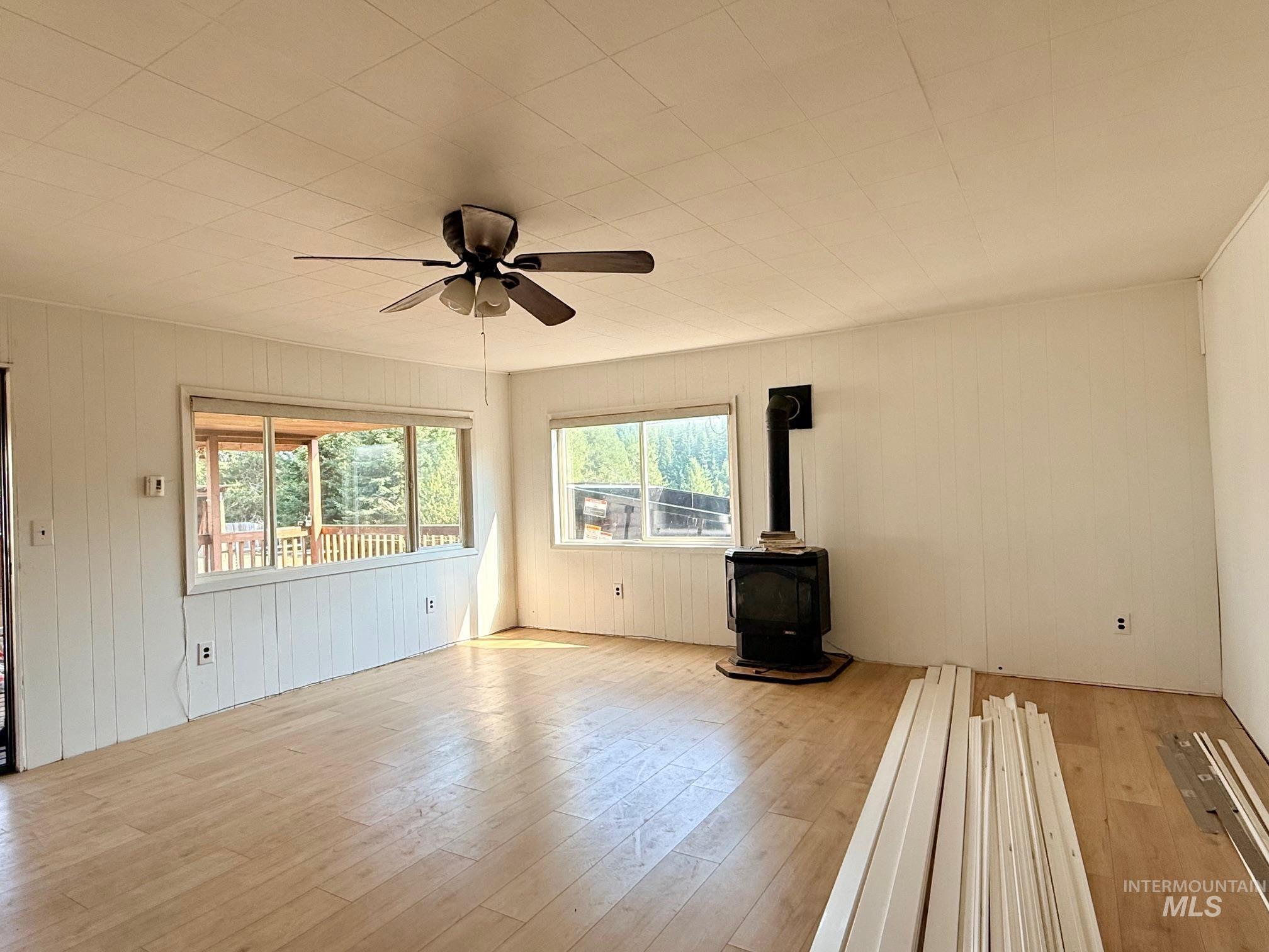 126 Aitken Rd, Weippe, Idaho 83553, 4 Bedrooms, 1 Bathroom, Residential For Sale, Price $310,000, 98996398