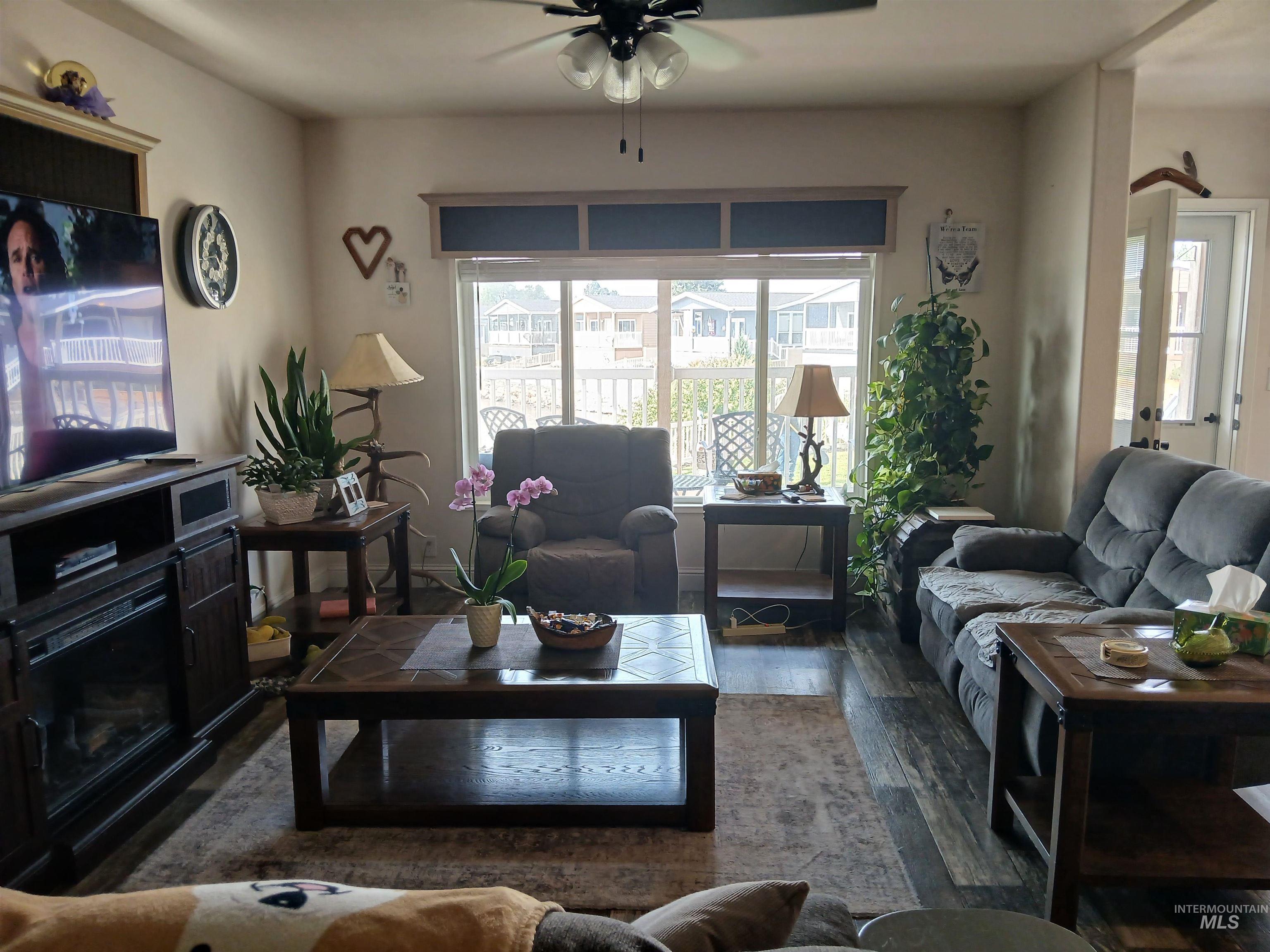2364 Blue Sage Lane, Boise, Idaho 83716, 3 Bedrooms, 2 Bathrooms, Residential For Sale, Price $237,500,MLS 98996401