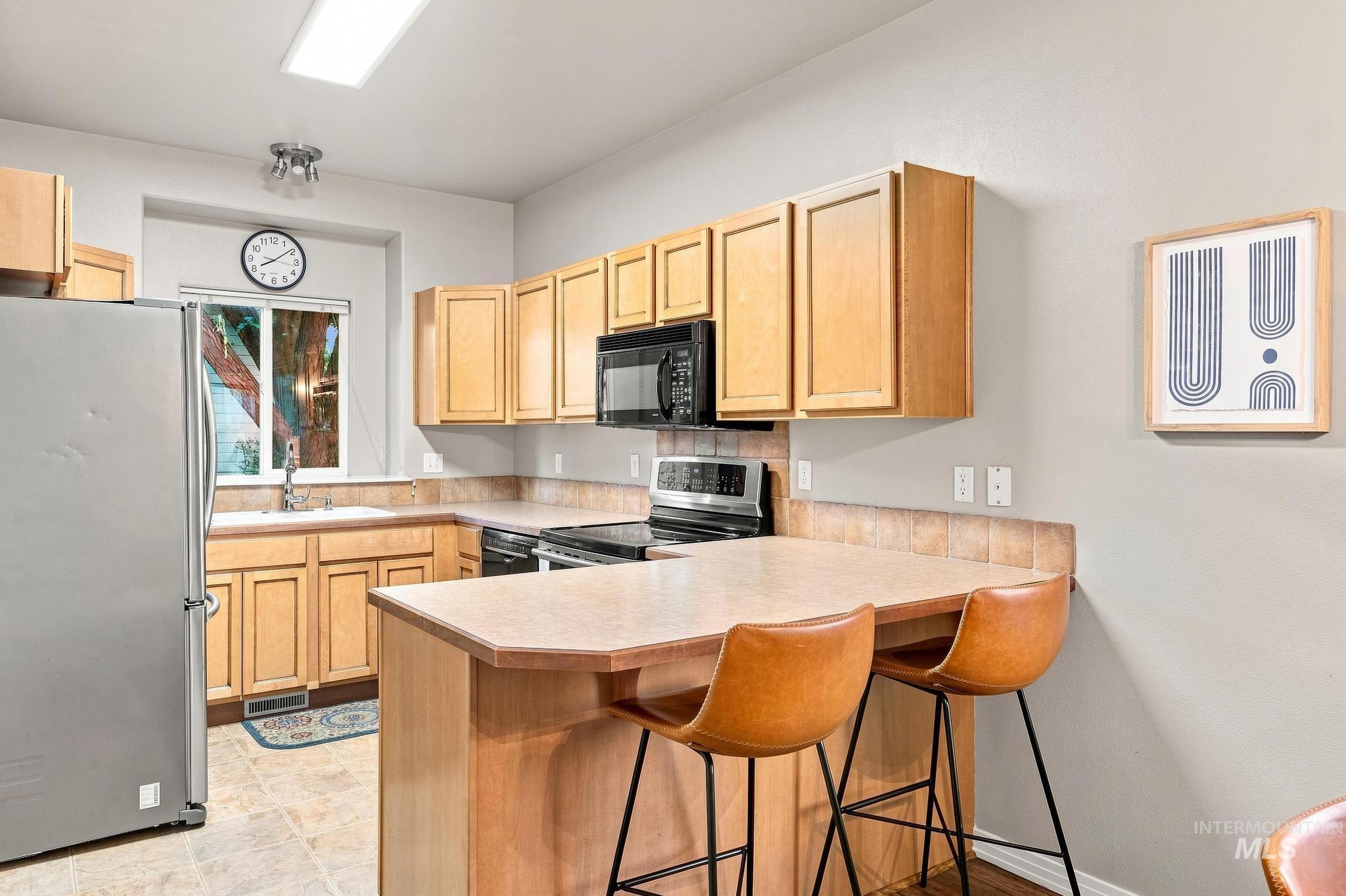 1274 S Colorado Ave., Boise, Idaho 83706, 3 Bedrooms, 2.5 Bathrooms, Residential For Sale, Price $574,900, 98996402