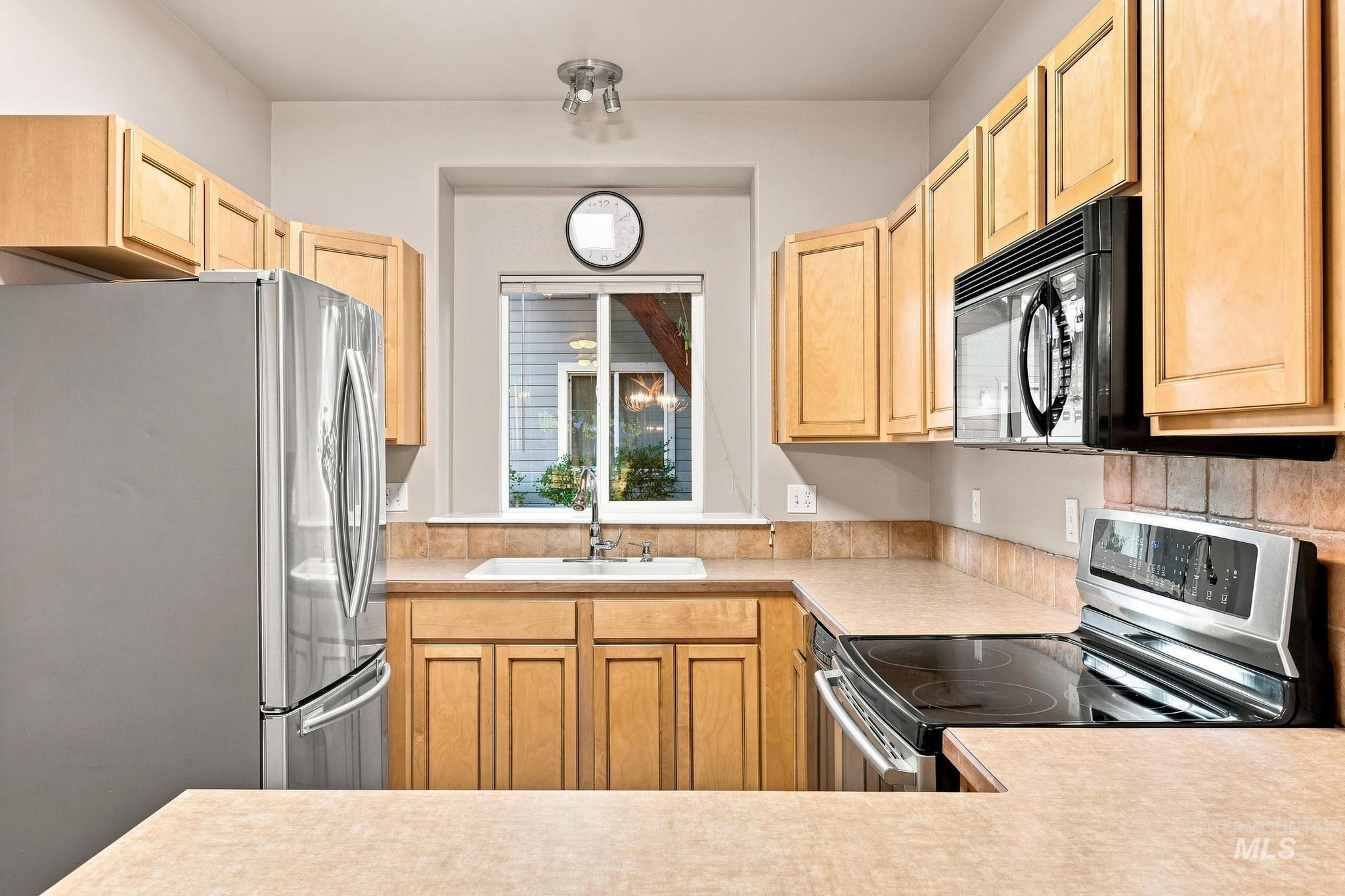 1274 S Colorado Ave., Boise, Idaho 83706, 3 Bedrooms, 2.5 Bathrooms, Residential For Sale, Price $574,900, 98996402