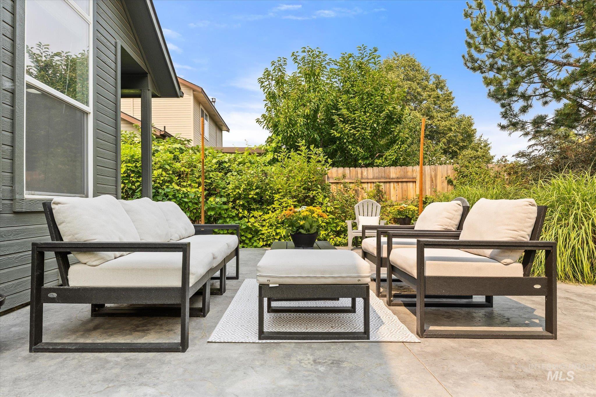 4424 E Arborvitae Dr, Boise, Idaho 83716, 3 Bedrooms, 2.5 Bathrooms, Residential For Sale, Price $549,900, 98996403