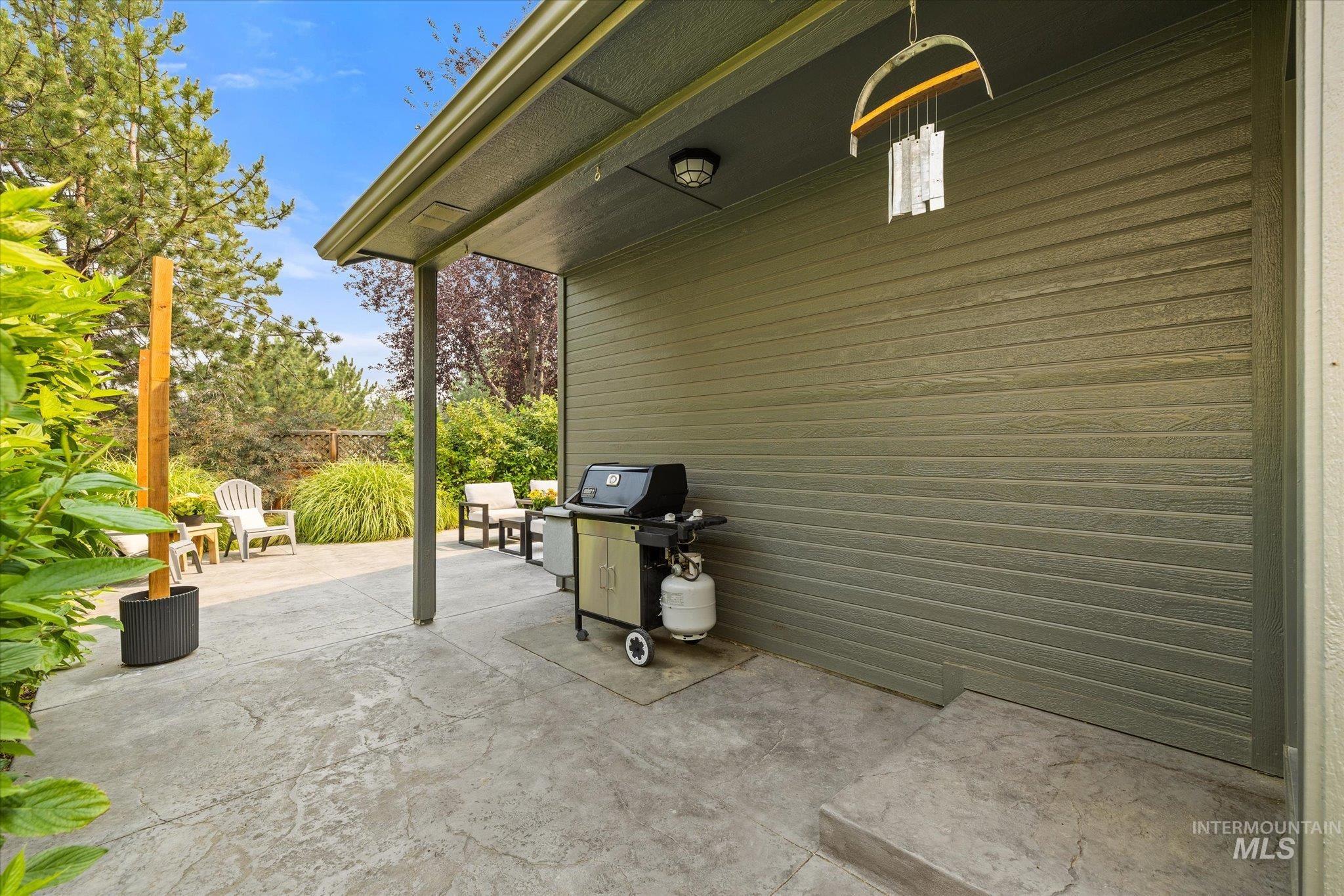 4424 E Arborvitae Dr, Boise, Idaho 83716, 3 Bedrooms, 2.5 Bathrooms, Residential For Sale, Price $549,900, 98996403