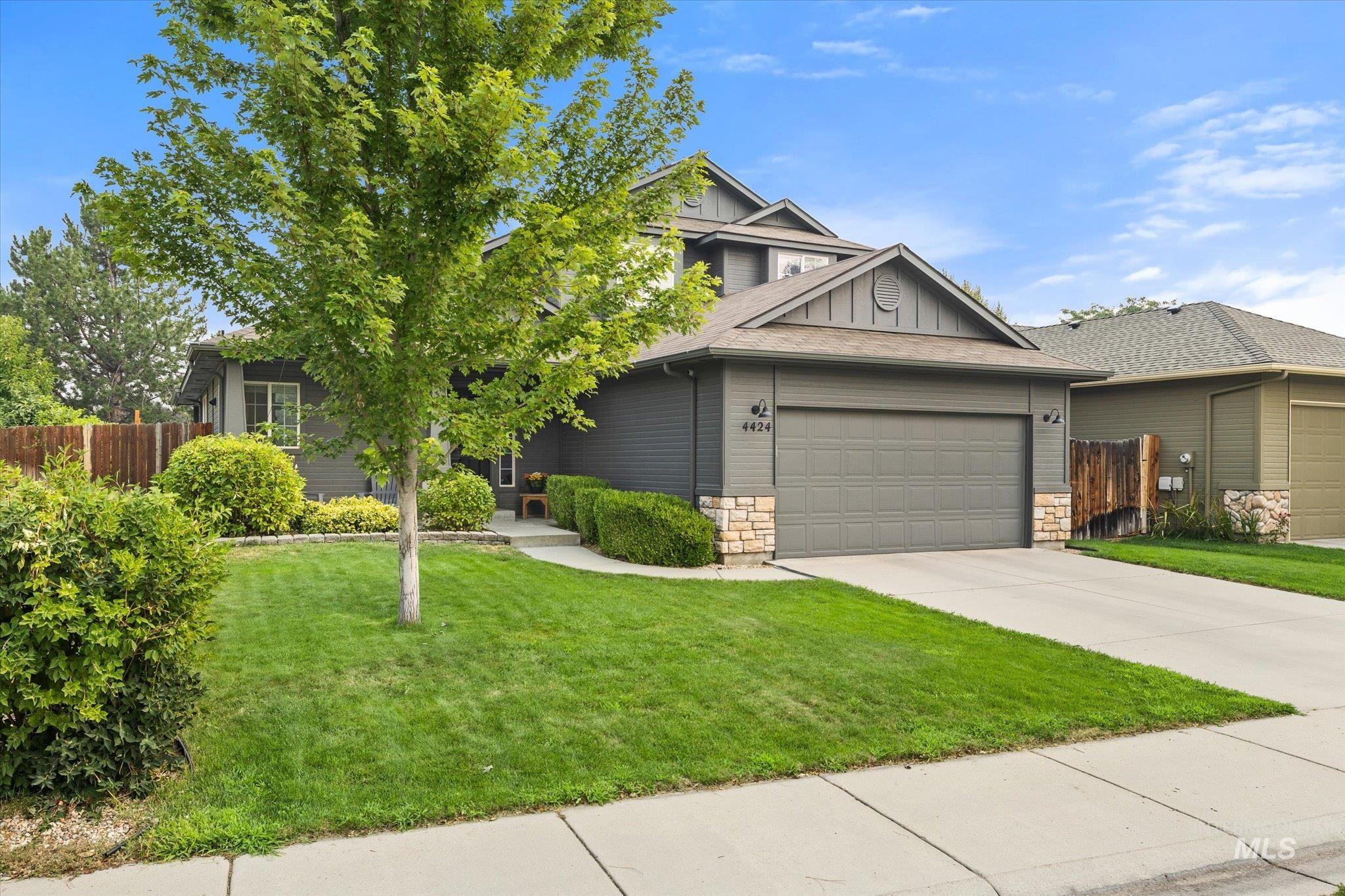 4424 E Arborvitae Dr, Boise, Idaho 83716, 3 Bedrooms, 2.5 Bathrooms, Residential For Sale, Price $549,900, 98996403