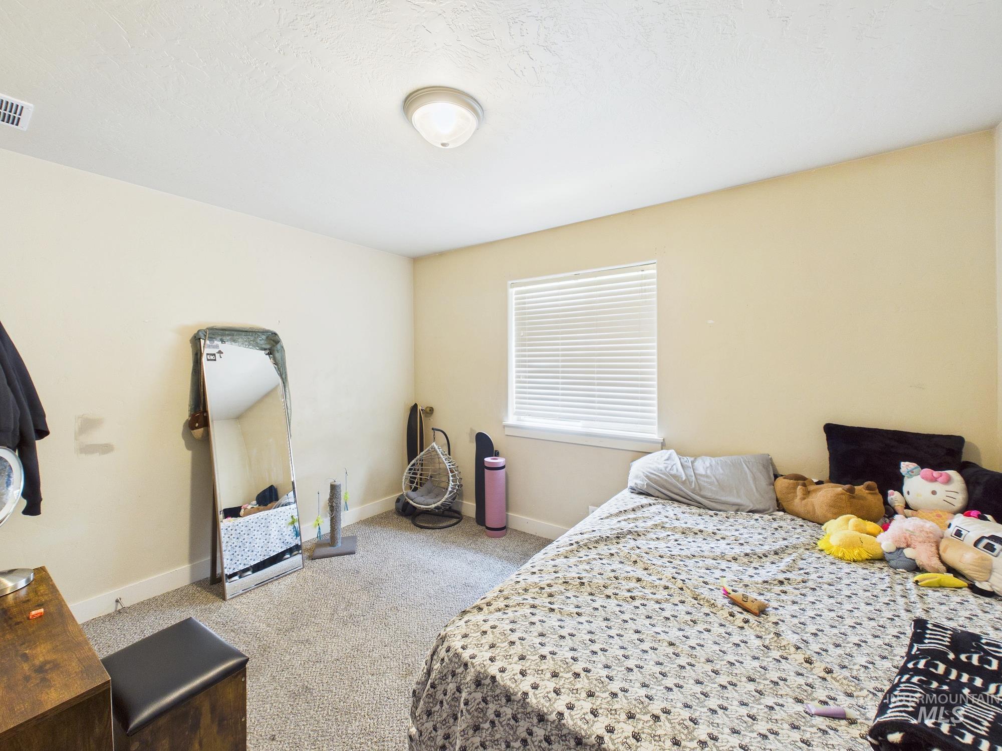 5619 W Gage, Boise, Idaho 83706, 3 Bedrooms, 2 Bathrooms, Residential Income For Sale, Price $825,000,MLS 98996405