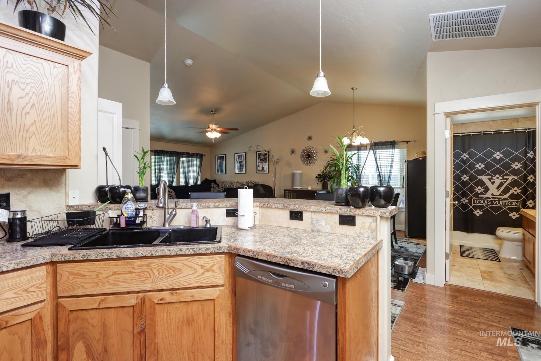 5619 W Gage, Boise, Idaho 83706, 3 Bedrooms, 2 Bathrooms, Residential Income For Sale, Price $825,000,MLS 98996405