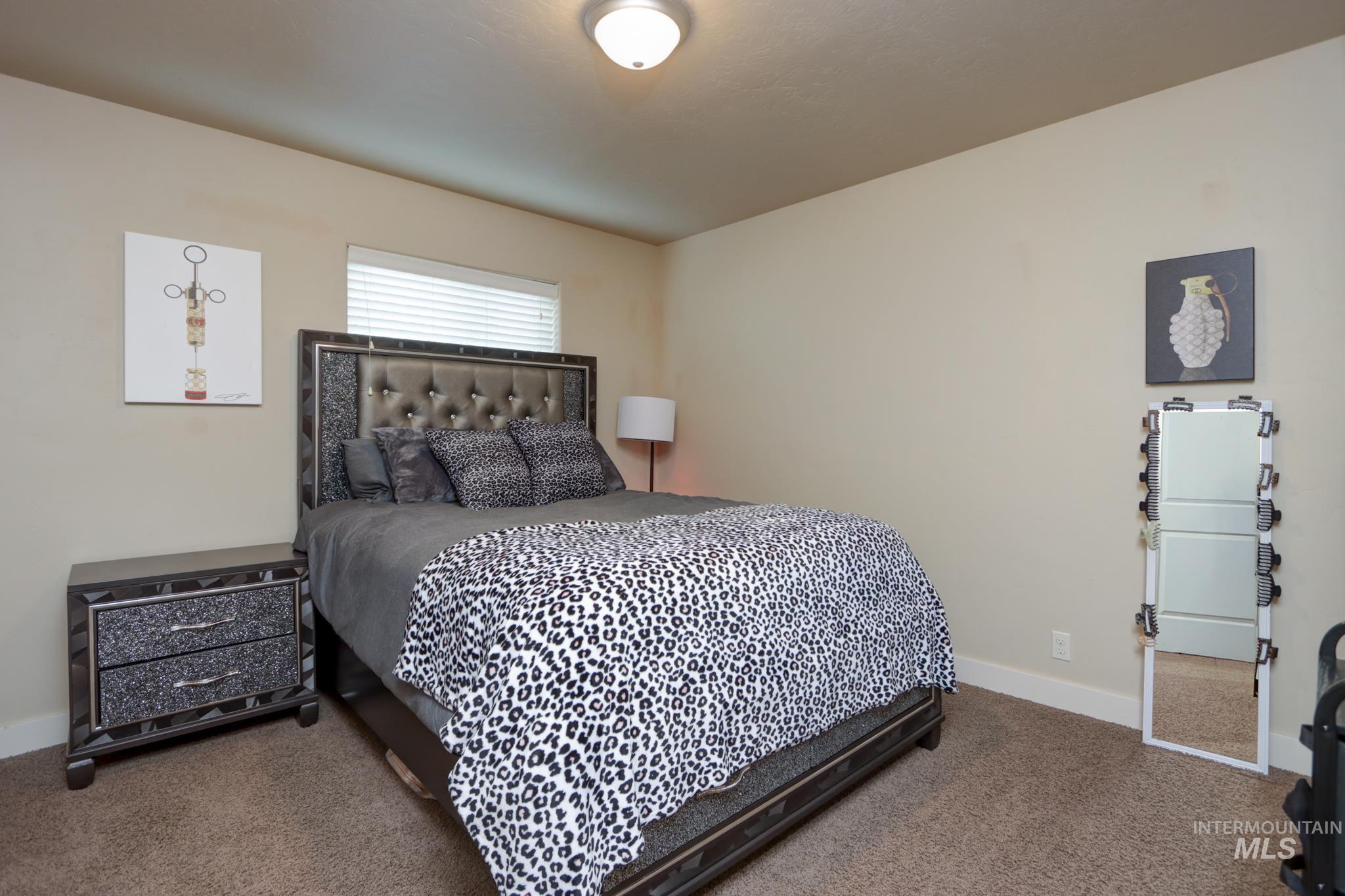 5619 W Gage, Boise, Idaho 83706, 3 Bedrooms, 2 Bathrooms, Residential Income For Sale, Price $825,000,MLS 98996405