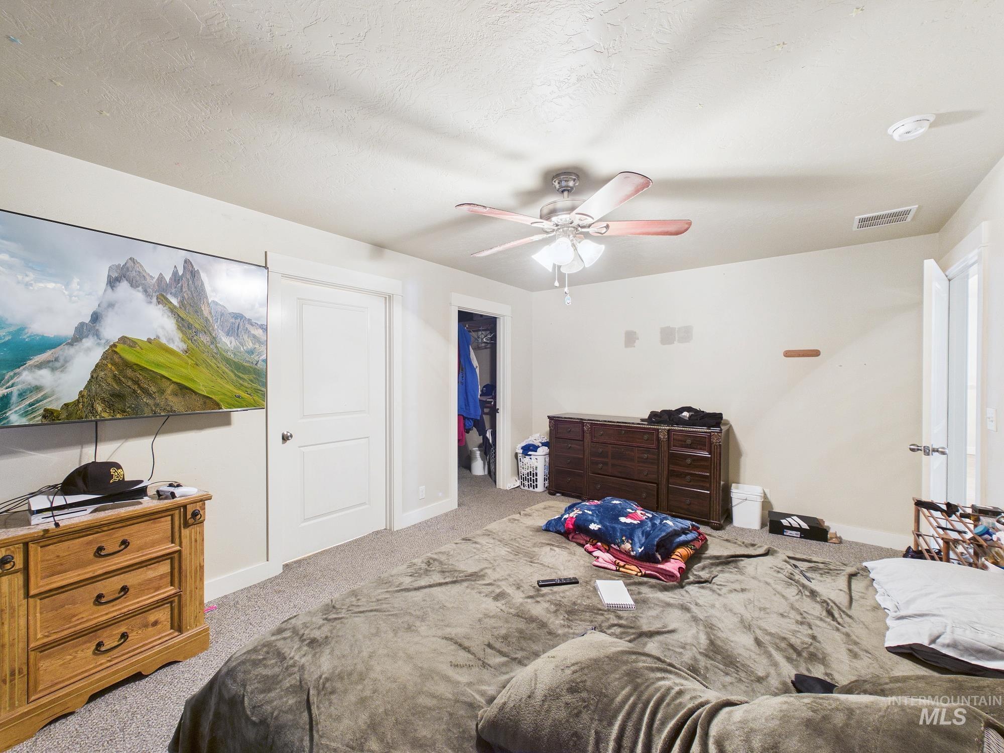 5619 W Gage, Boise, Idaho 83706, 3 Bedrooms, 2 Bathrooms, Residential Income For Sale, Price $825,000,MLS 98996405
