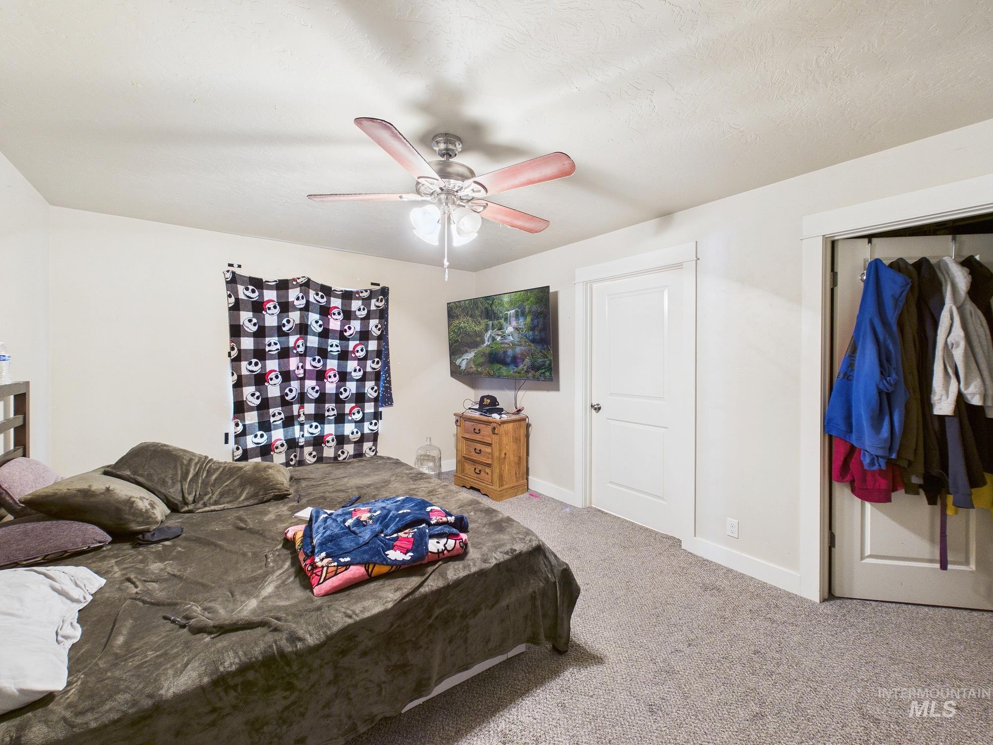 5619 W Gage, Boise, Idaho 83706, 3 Bedrooms, 2 Bathrooms, Residential Income For Sale, Price $825,000,MLS 98996405