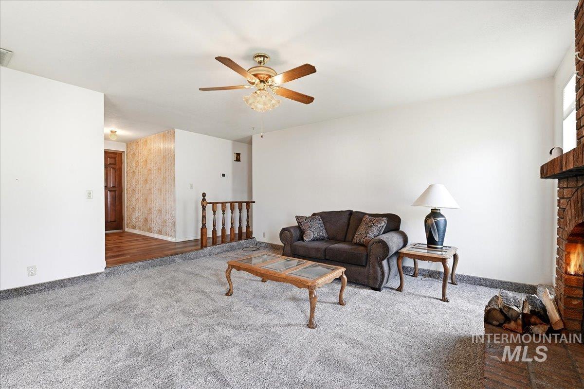 5085 S Council Bluff Way, Boise, Idaho 83716, 3 Bedrooms, 2 Bathrooms, Residential For Sale, Price $460,000, 98996406