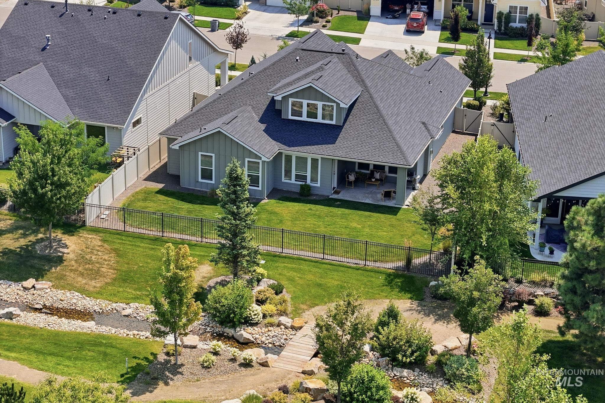11462 W Heliopsis Dr, Star, Idaho 83669, 4 Bedrooms, 3 Bathrooms, Residential For Sale, Price $718,000,MLS 98996414