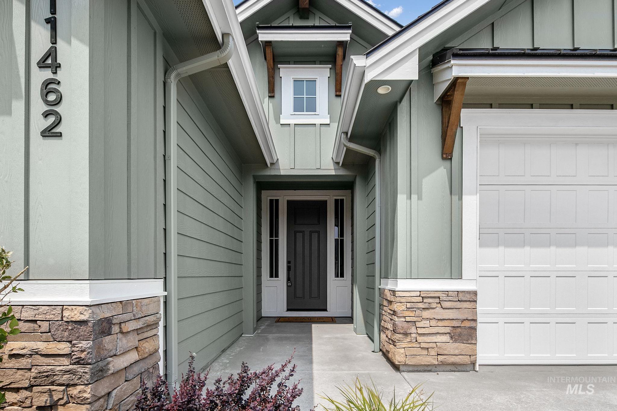 11462 W Heliopsis Dr, Star, Idaho 83669, 4 Bedrooms, 3 Bathrooms, Residential For Sale, Price $718,000,MLS 98996414