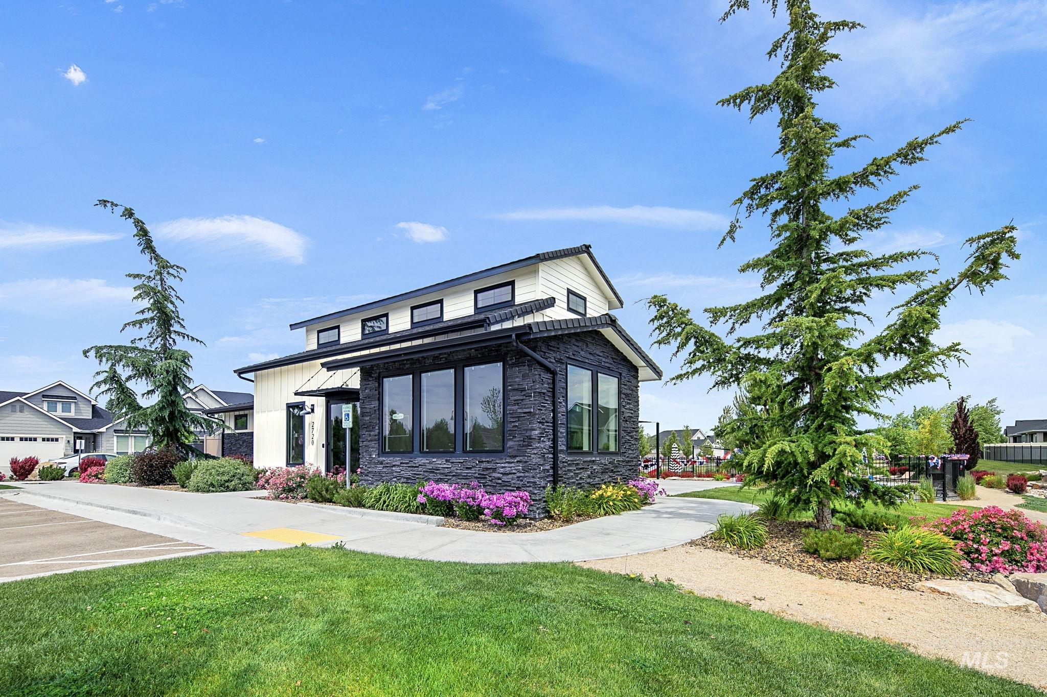 11462 W Heliopsis Dr, Star, Idaho 83669, 4 Bedrooms, 3 Bathrooms, Residential For Sale, Price $718,000,MLS 98996414