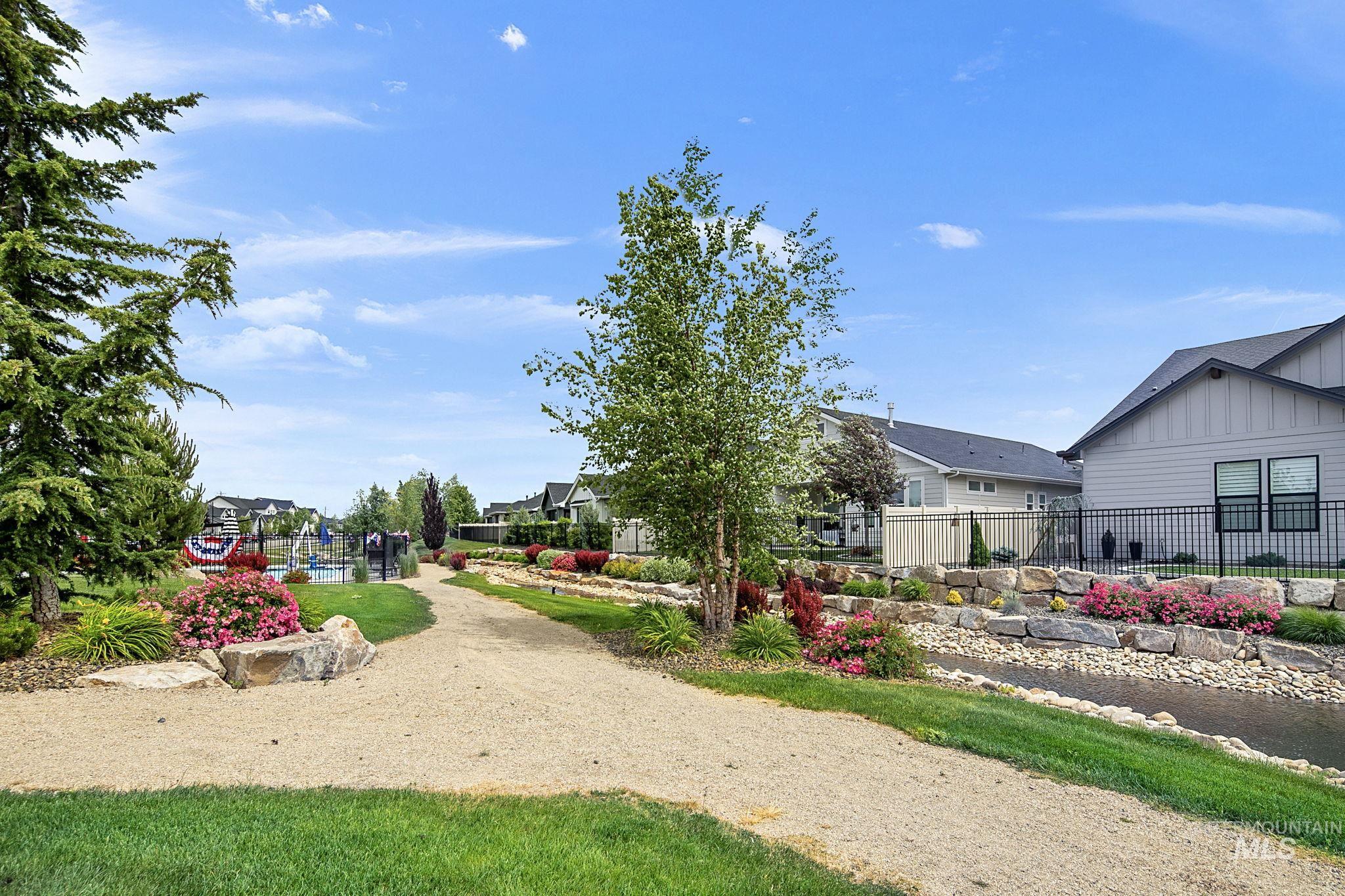 11462 W Heliopsis Dr, Star, Idaho 83669, 4 Bedrooms, 3 Bathrooms, Residential For Sale, Price $718,000,MLS 98996414