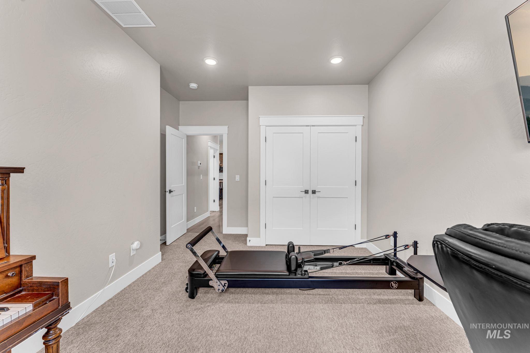 875 Emerald Drive North, Kimberly, Idaho 83341, 4 Bedrooms, 2 Bathrooms, Residential For Sale, Price $505,000,MLS 98996417