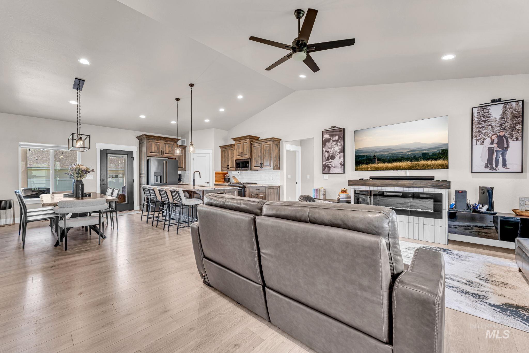 875 Emerald Drive North, Kimberly, Idaho 83341, 4 Bedrooms, 2 Bathrooms, Residential For Sale, Price $505,000,MLS 98996417