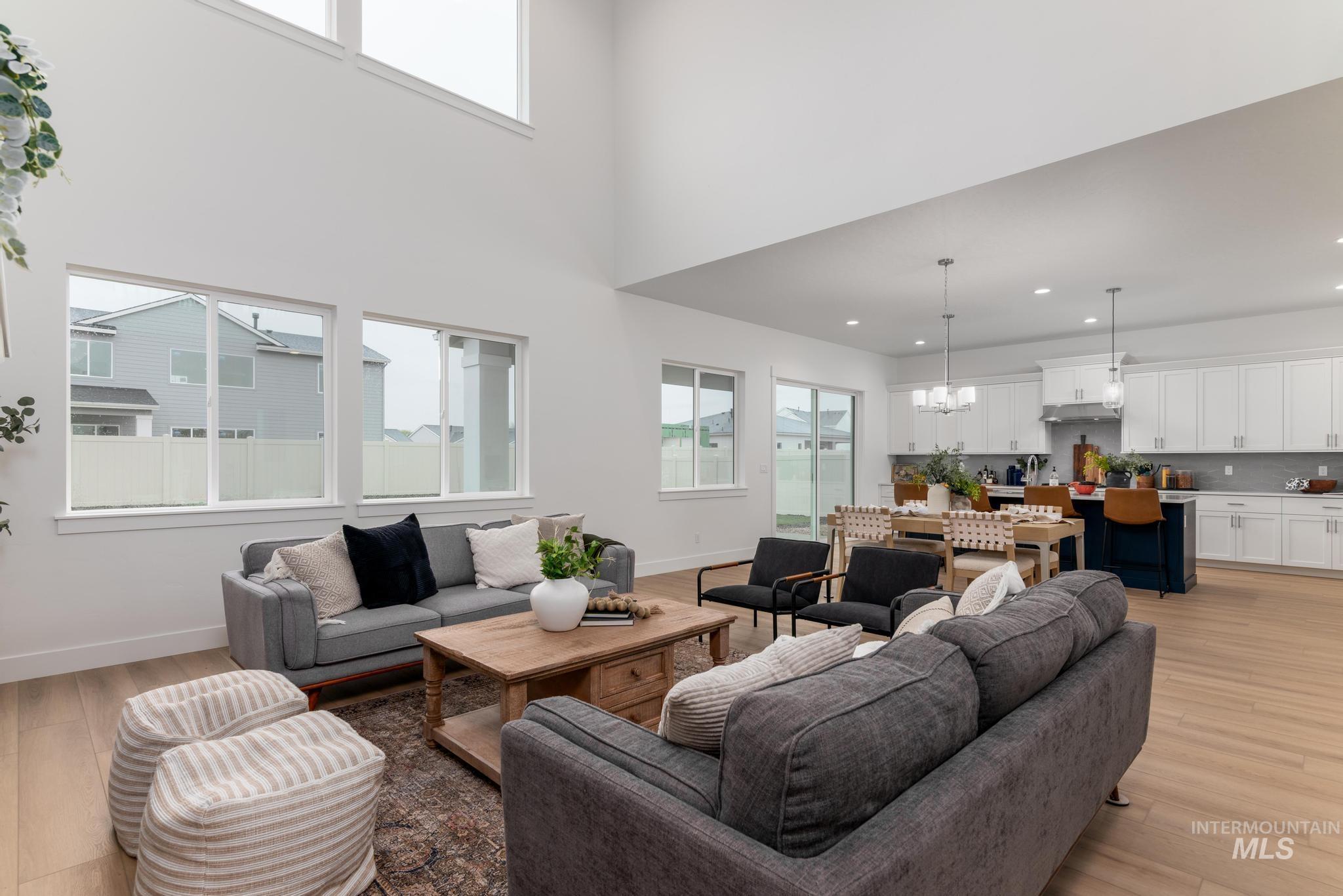 8628 W Rycroft Dr, Star, Idaho 83669, 4 Bedrooms, 3.5 Bathrooms, Residential For Sale, Price $779,000, 98996421