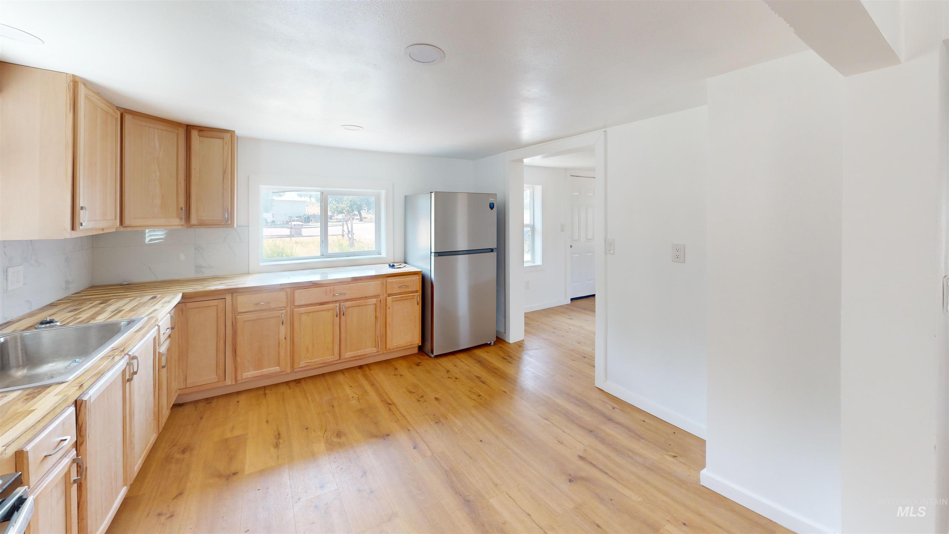 412 W Chicago, Caldwell, Idaho 83605, 3 Bedrooms, 1 Bathroom, Residential For Sale, Price $450,000,MLS 98996423